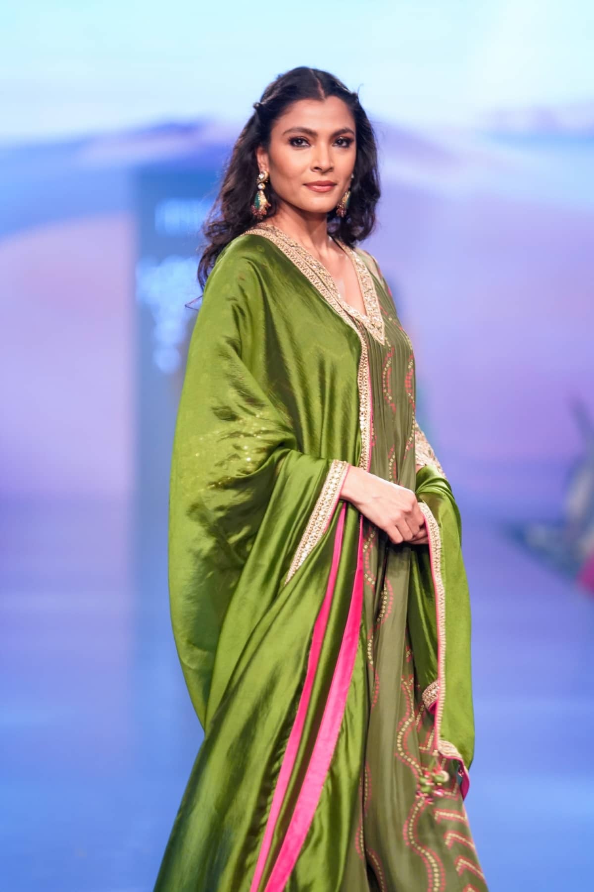 Classic V Neck Anarkali Kurta Set