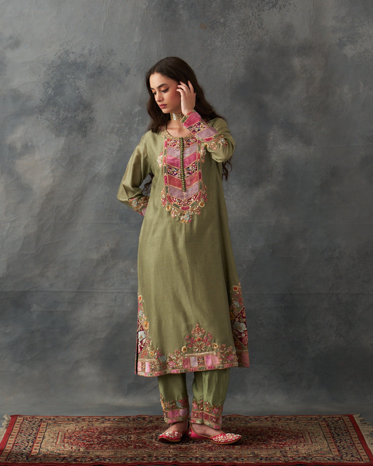 Velvet patchwork Kurta with pants & dupatta.
