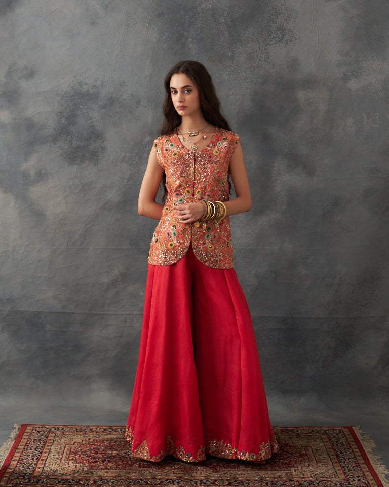 Gulrez short jacket with cape & embroidered sharara set.