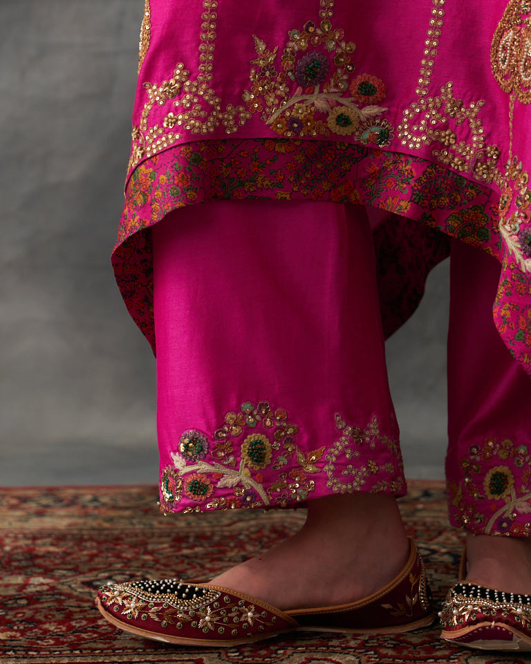 Gulrez Hanky Kurta set.