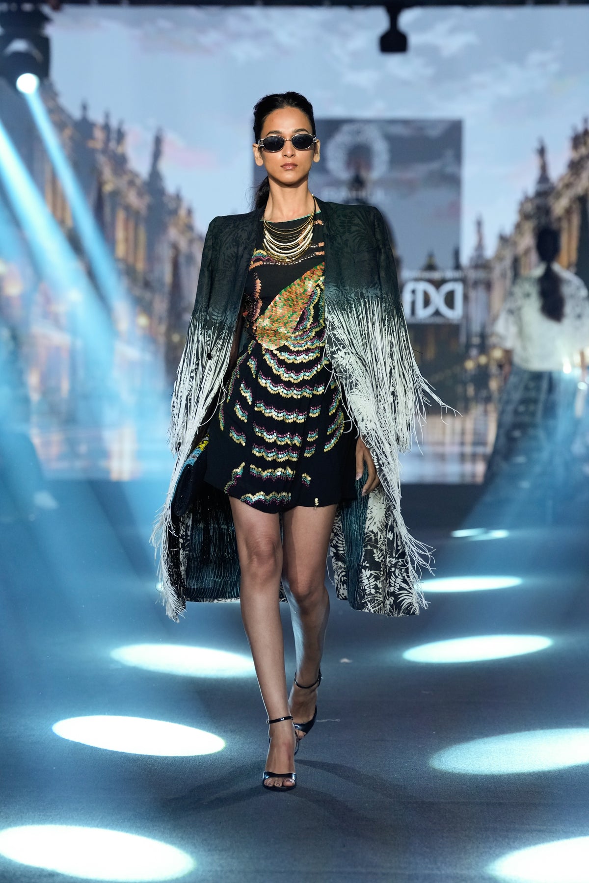 printedand black ombre dyed long jacket set