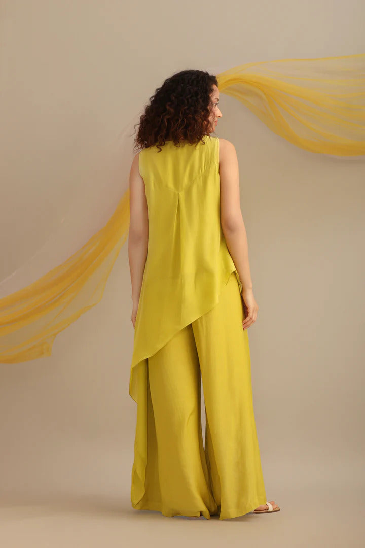 Lime Assymetric Sleevless Flat Chiffon Kurta Set