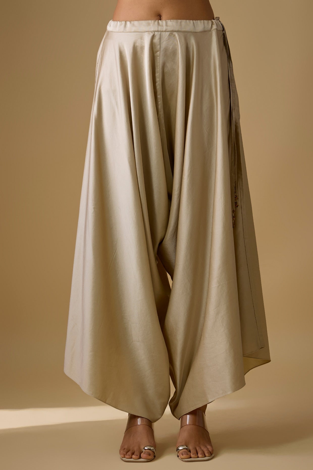 Deep Coral Silk Thread Work Kaftan Set by Prisho