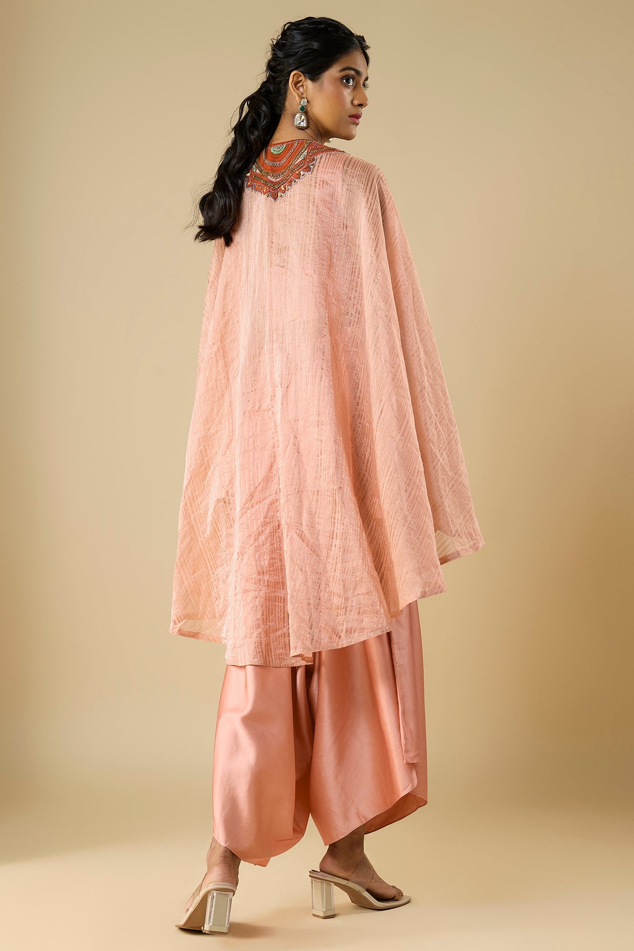 Dark Flamingo Pink Tissue Thread Work Kaftan Set