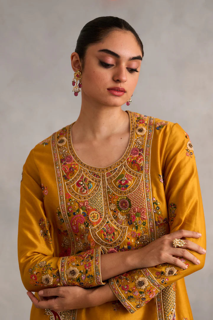 Yellow Phiran Cut Kurta With Salwar