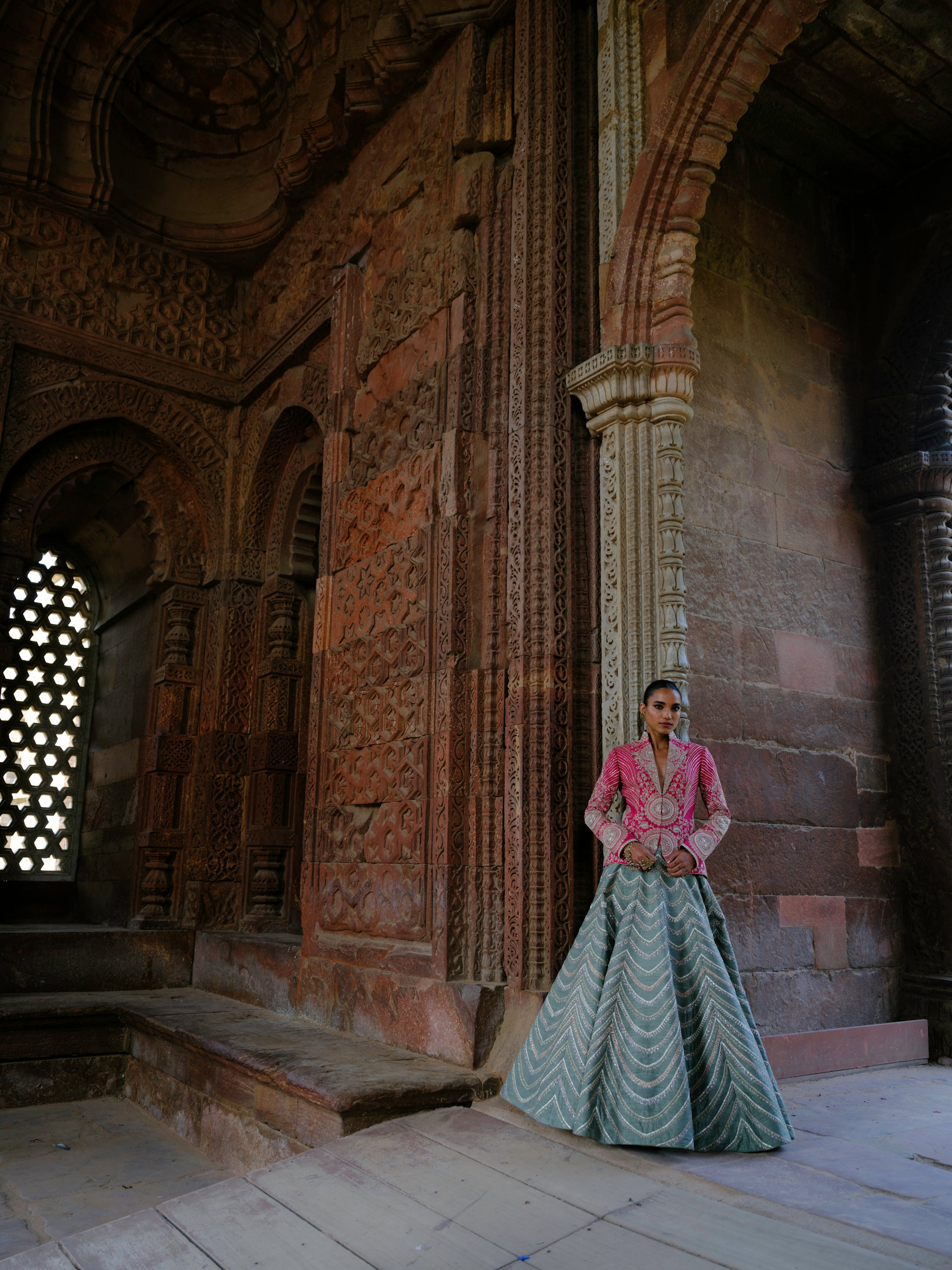 Featuring a jacket in silk base with  zardosi embroidery.