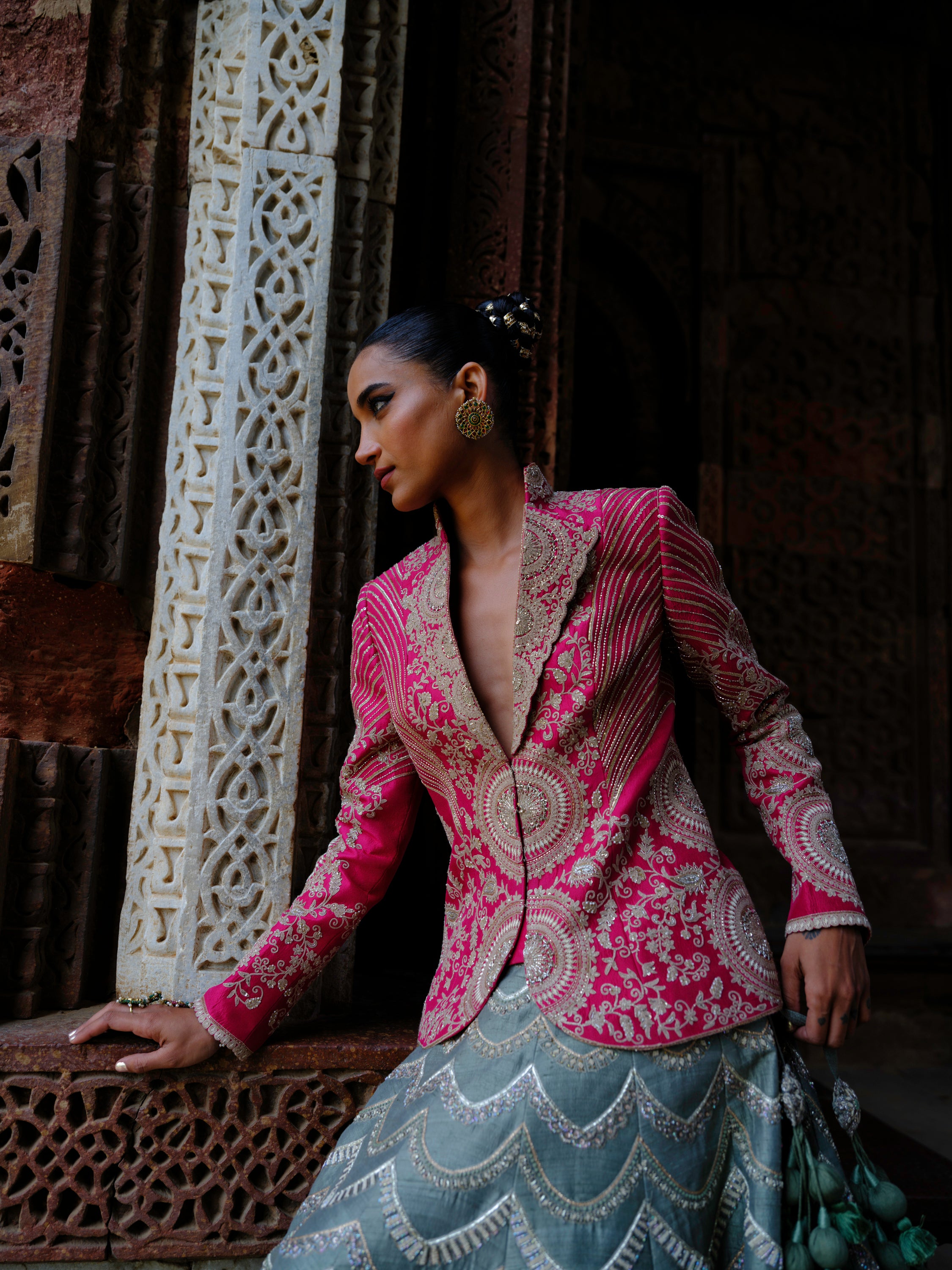 Featuring a jacket in silk base with  zardosi embroidery.