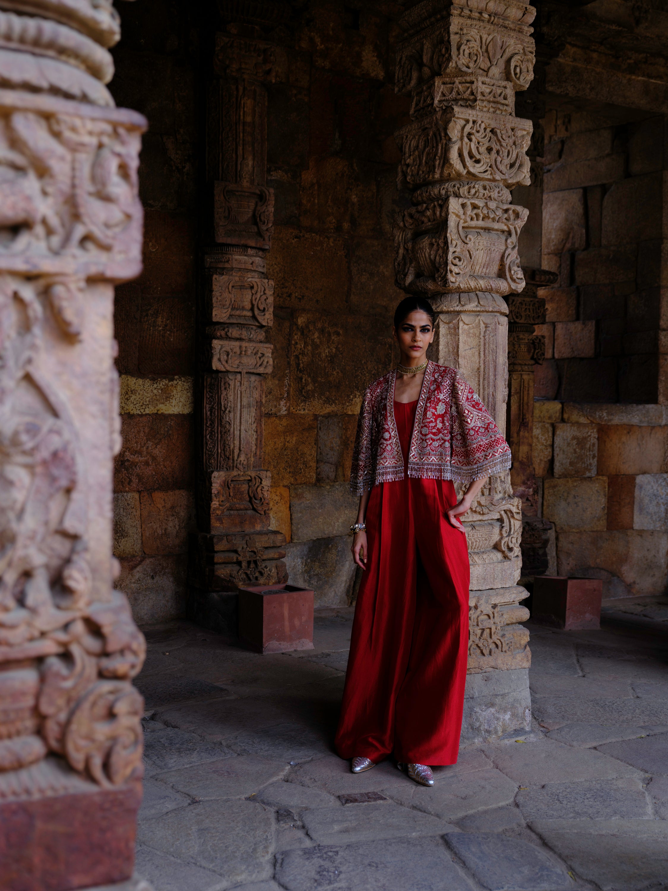 Featuring a plain jumpsuit in silk base.