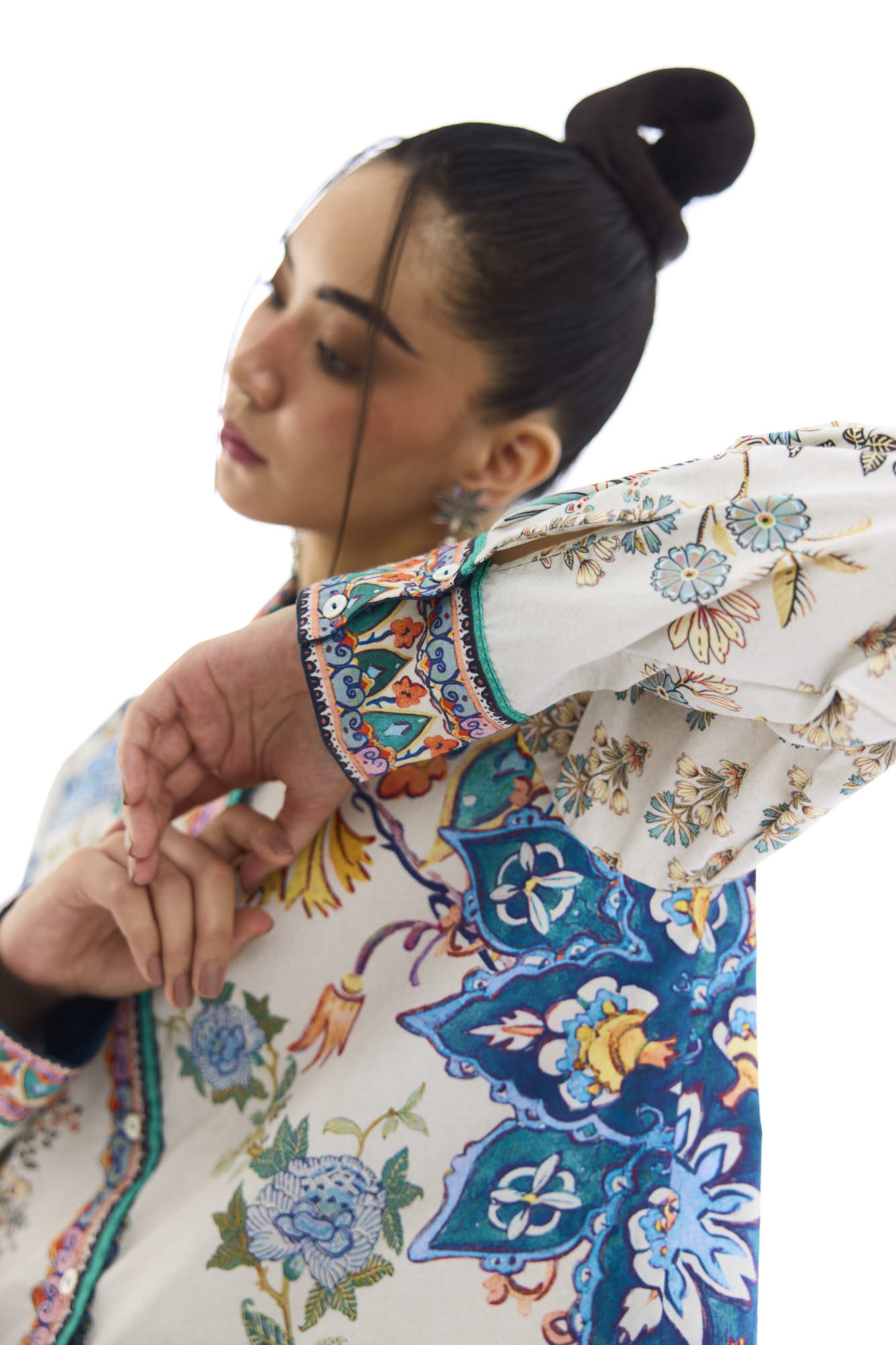 J'adore : Ferhana - Ivory/Blue