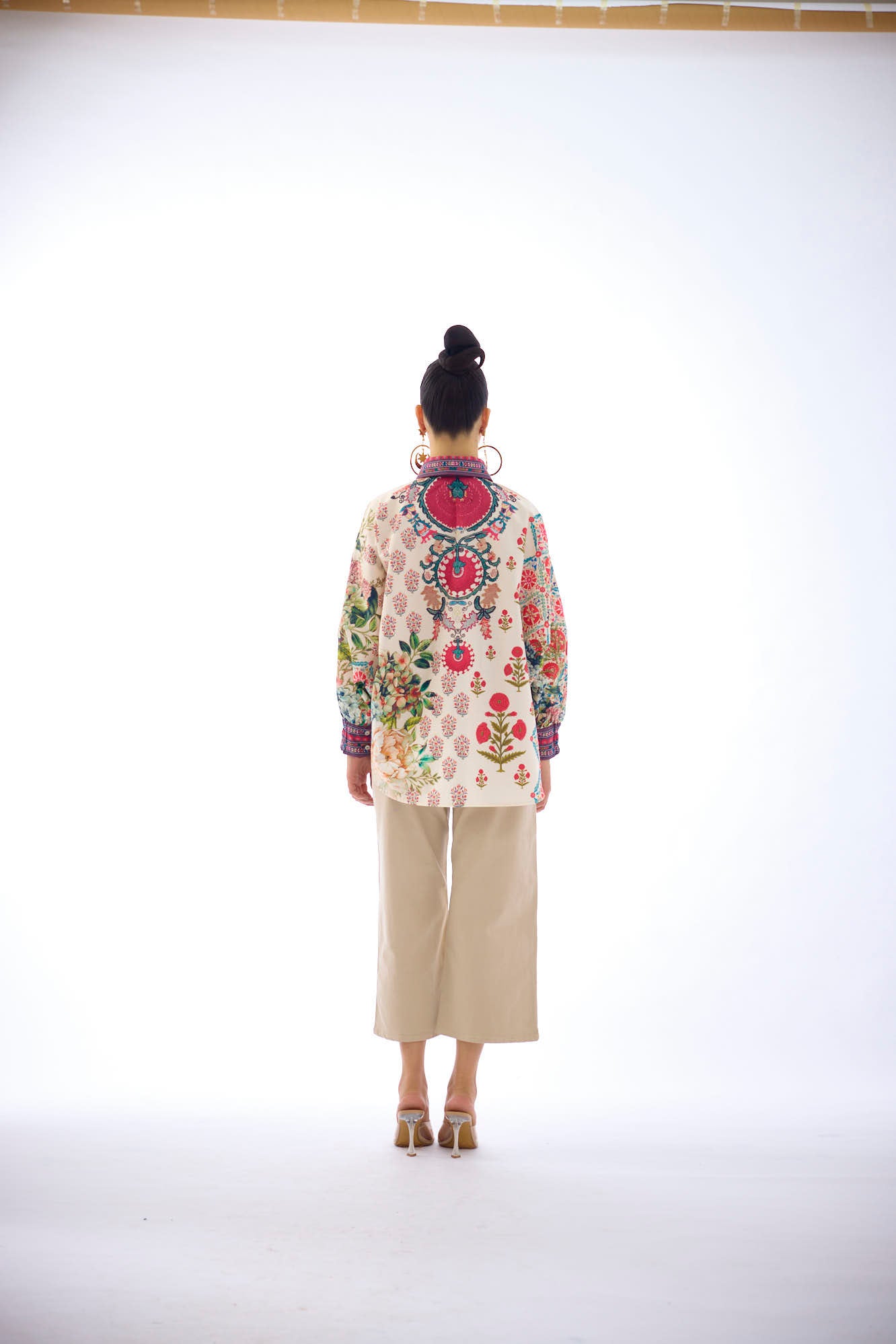 J'adore : Faiza - Ivory/Maroon