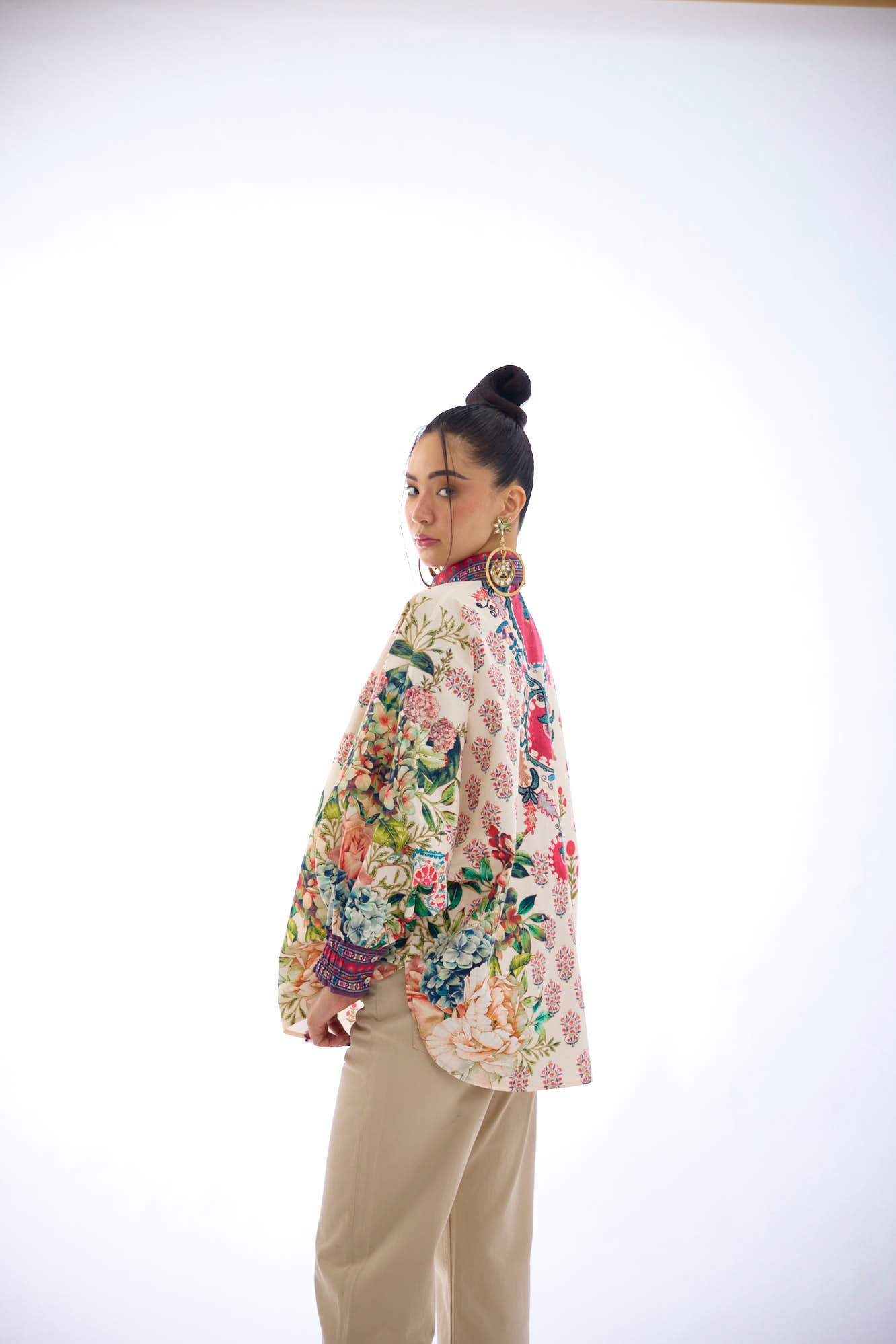 J'adore : Faiza - Ivory/Maroon