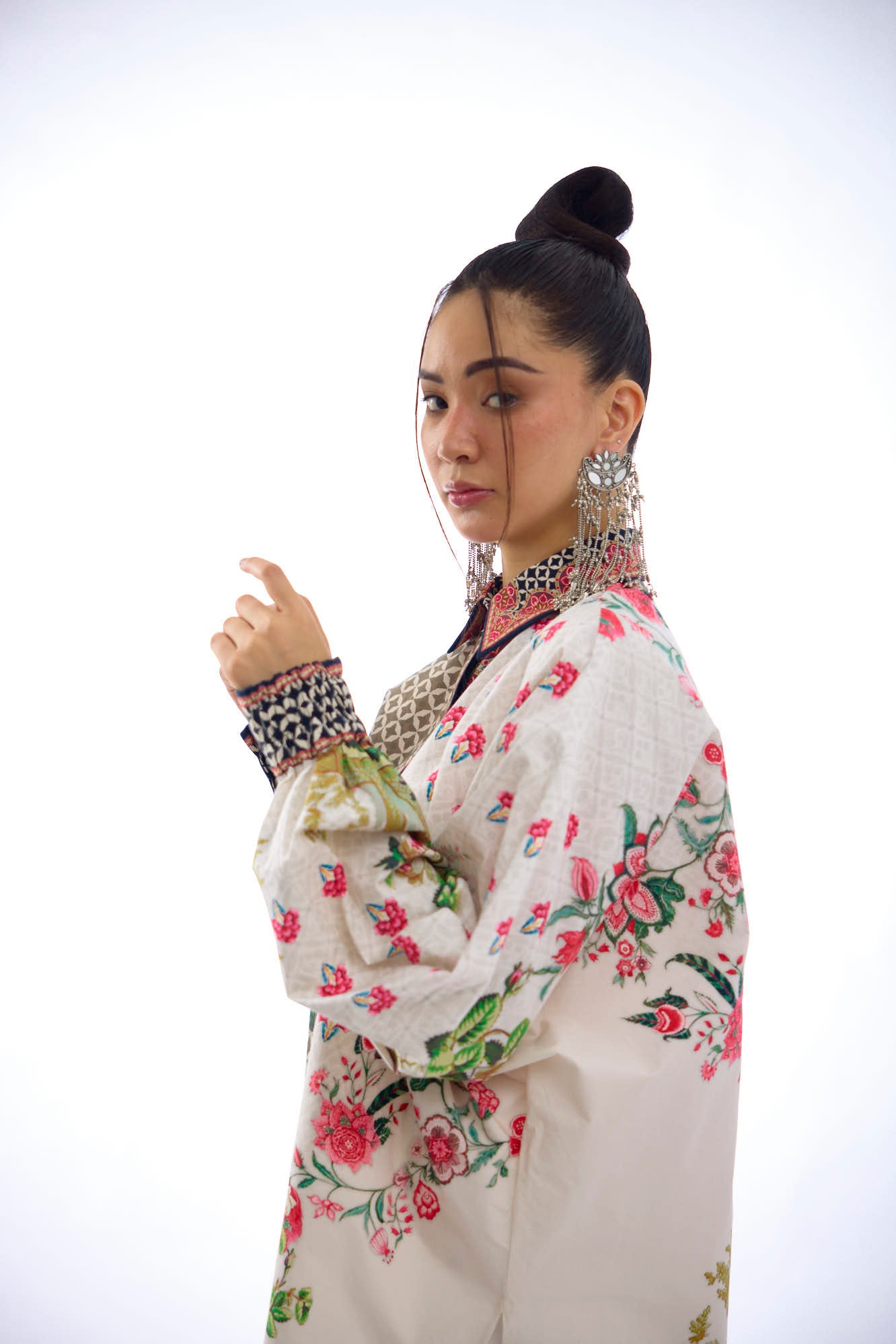 J'adore : Faiza - Ivory/Coral
