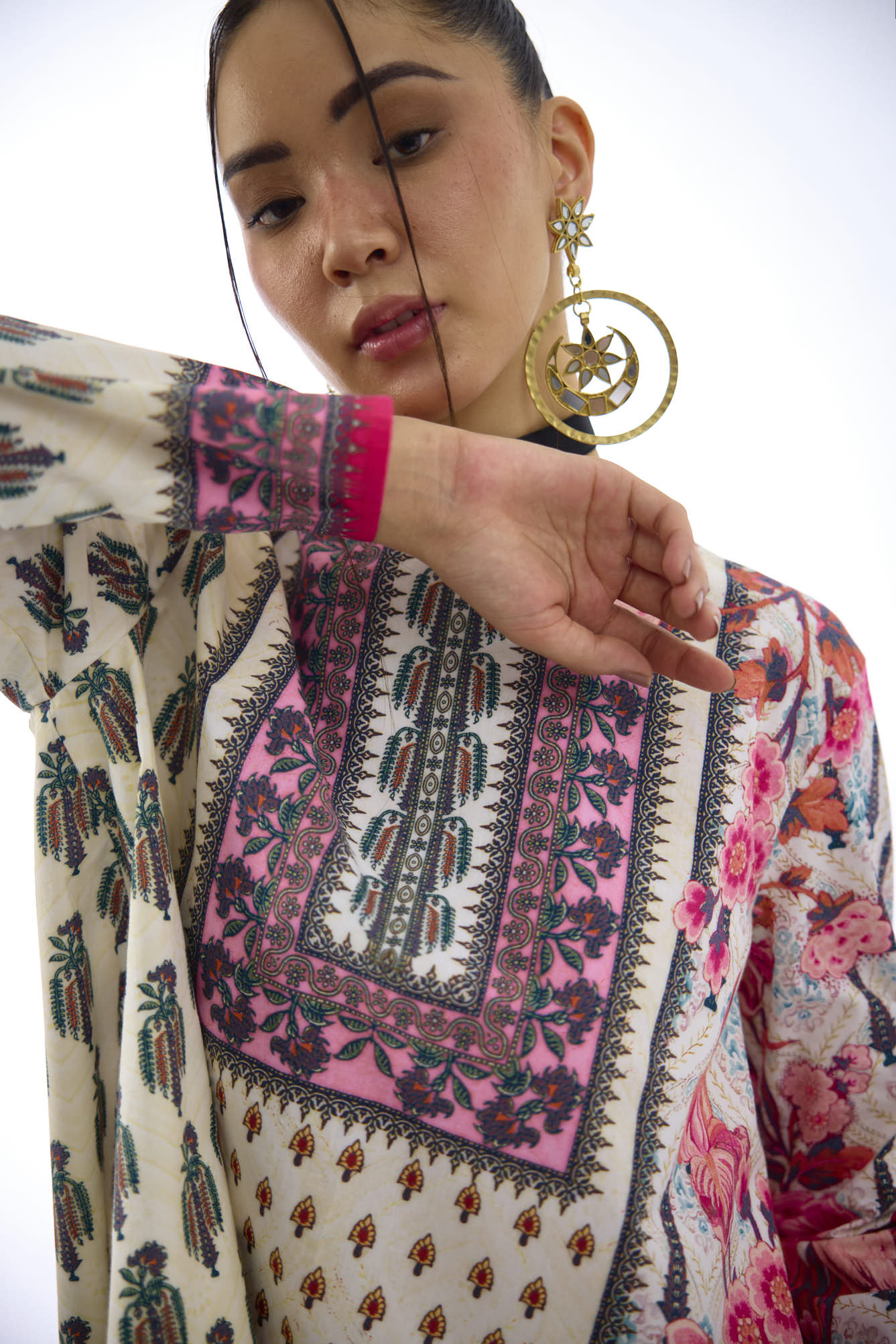 J'adore : Zainab - Ivory/Pink