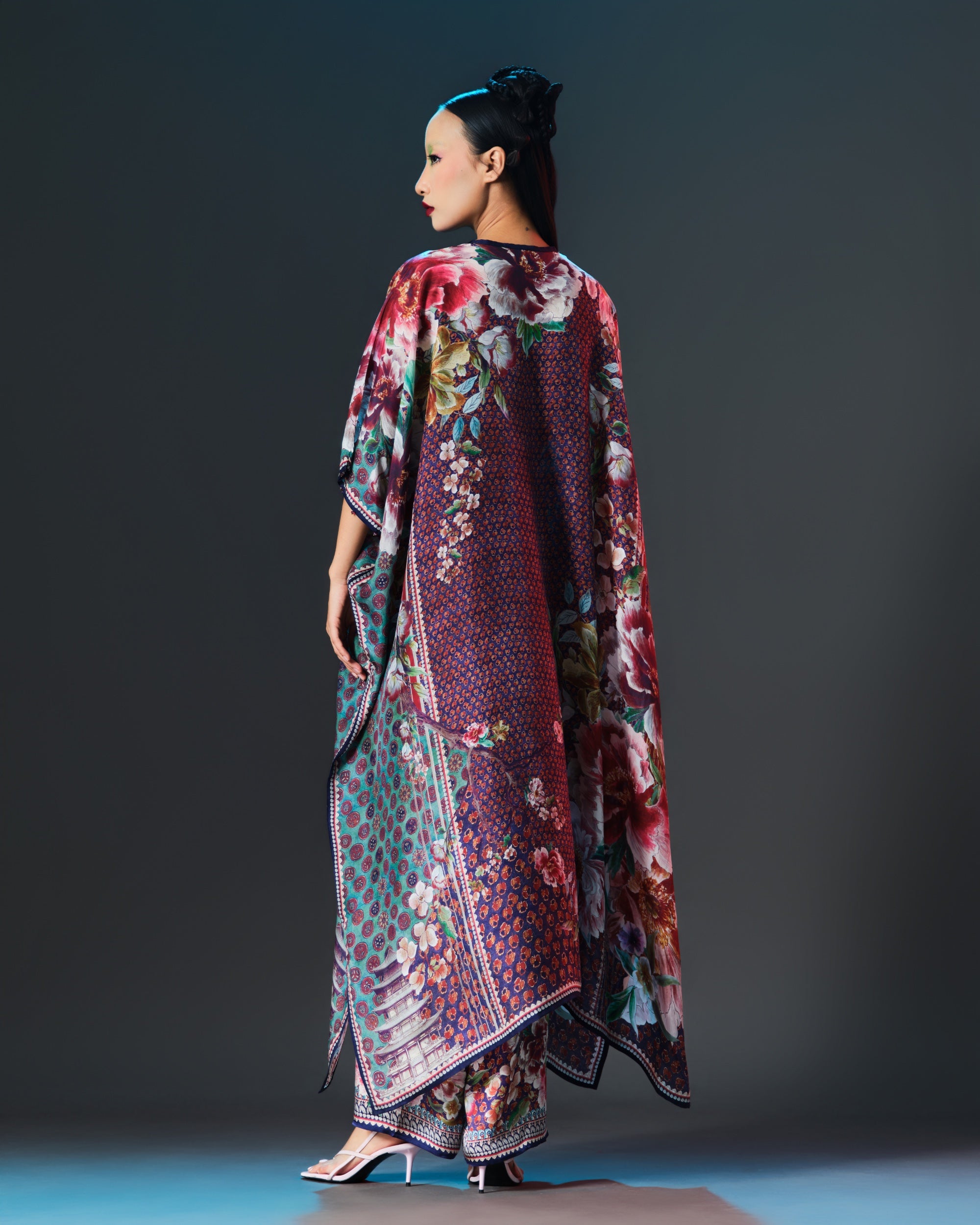 IKEBANA : KALIZA