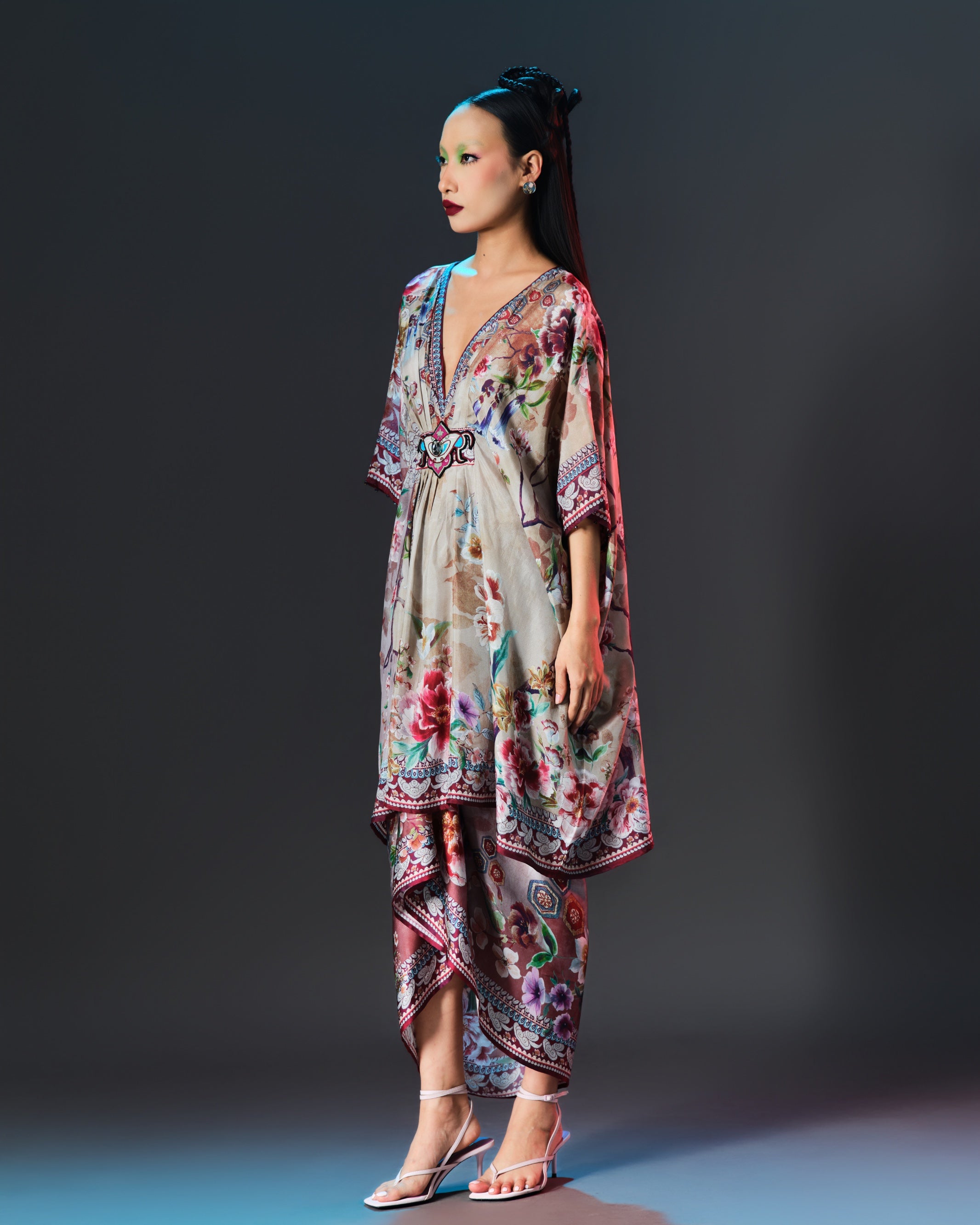 IKEBANA : INDONESIA SKIRT