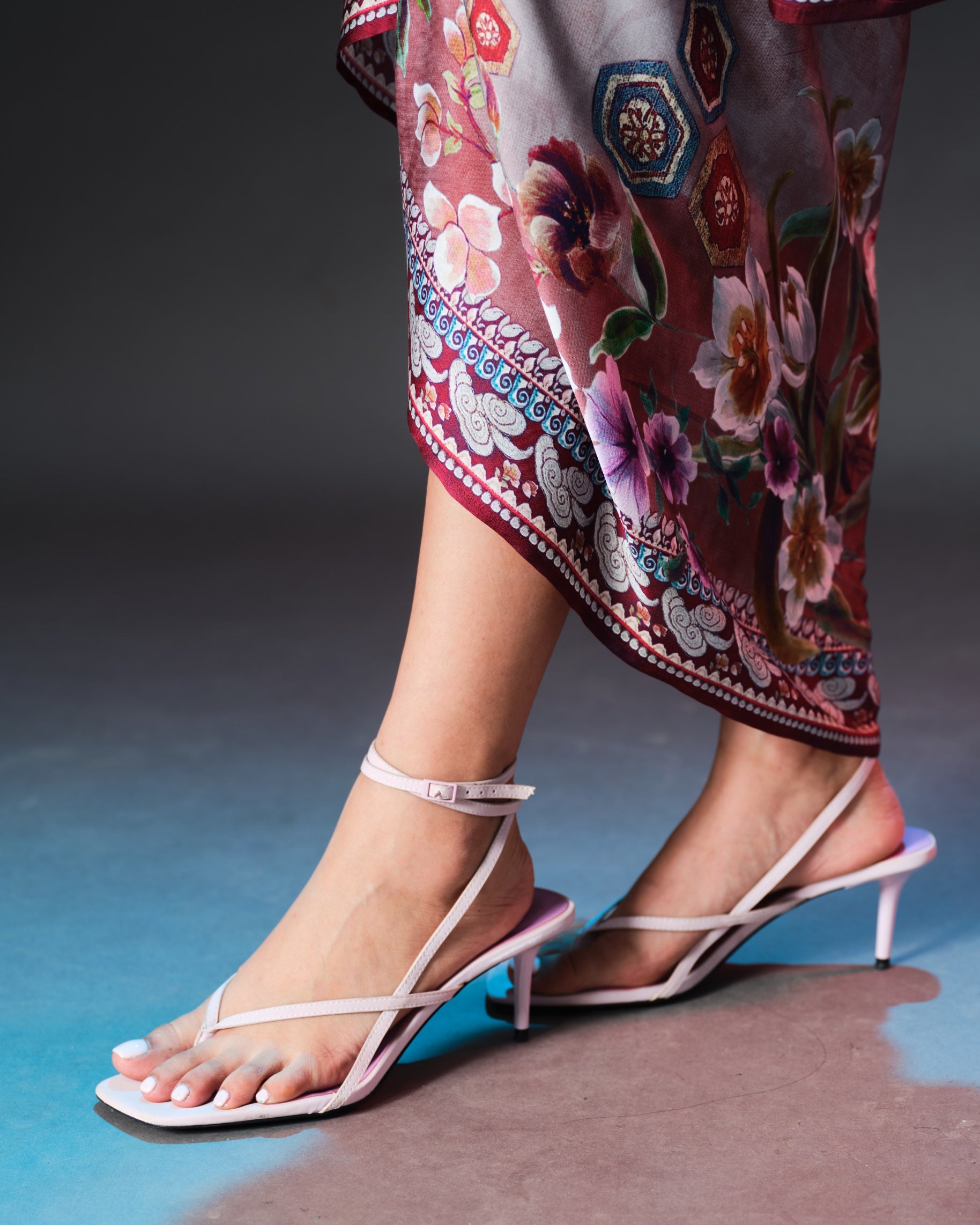 IKEBANA : INDONESIA SKIRT