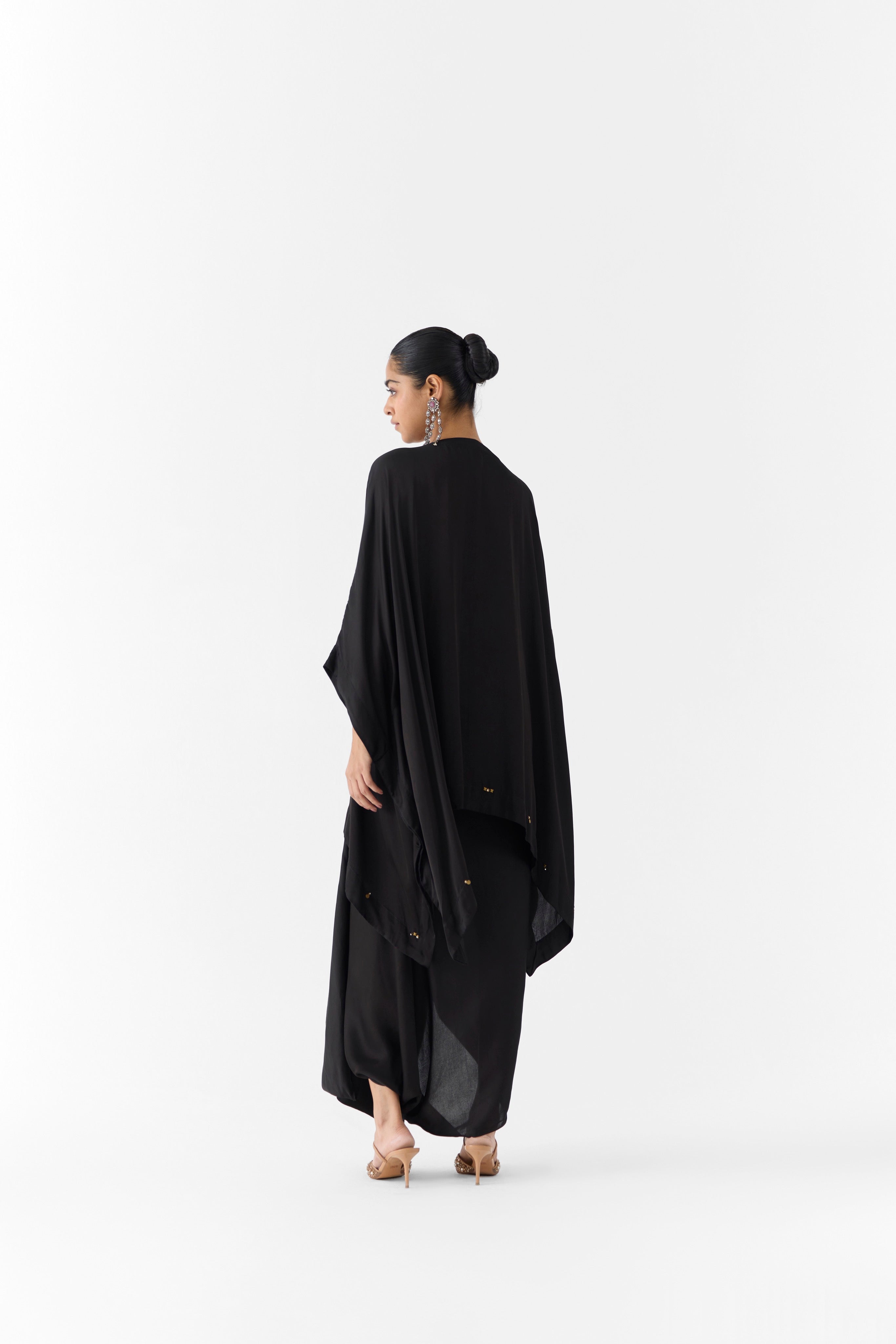 ONYX EMBROIDERED KIMONO AND KNOT SKIRT