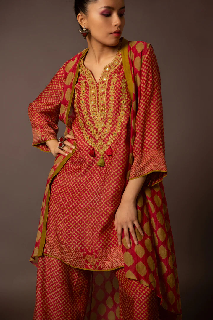 PRINTED KURTA CAPE SET
