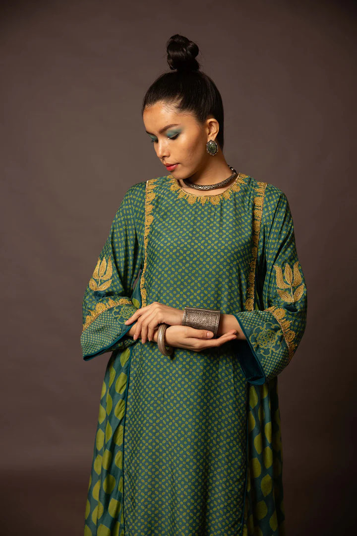 PRINTED KURTA WITH SIDE PANEL