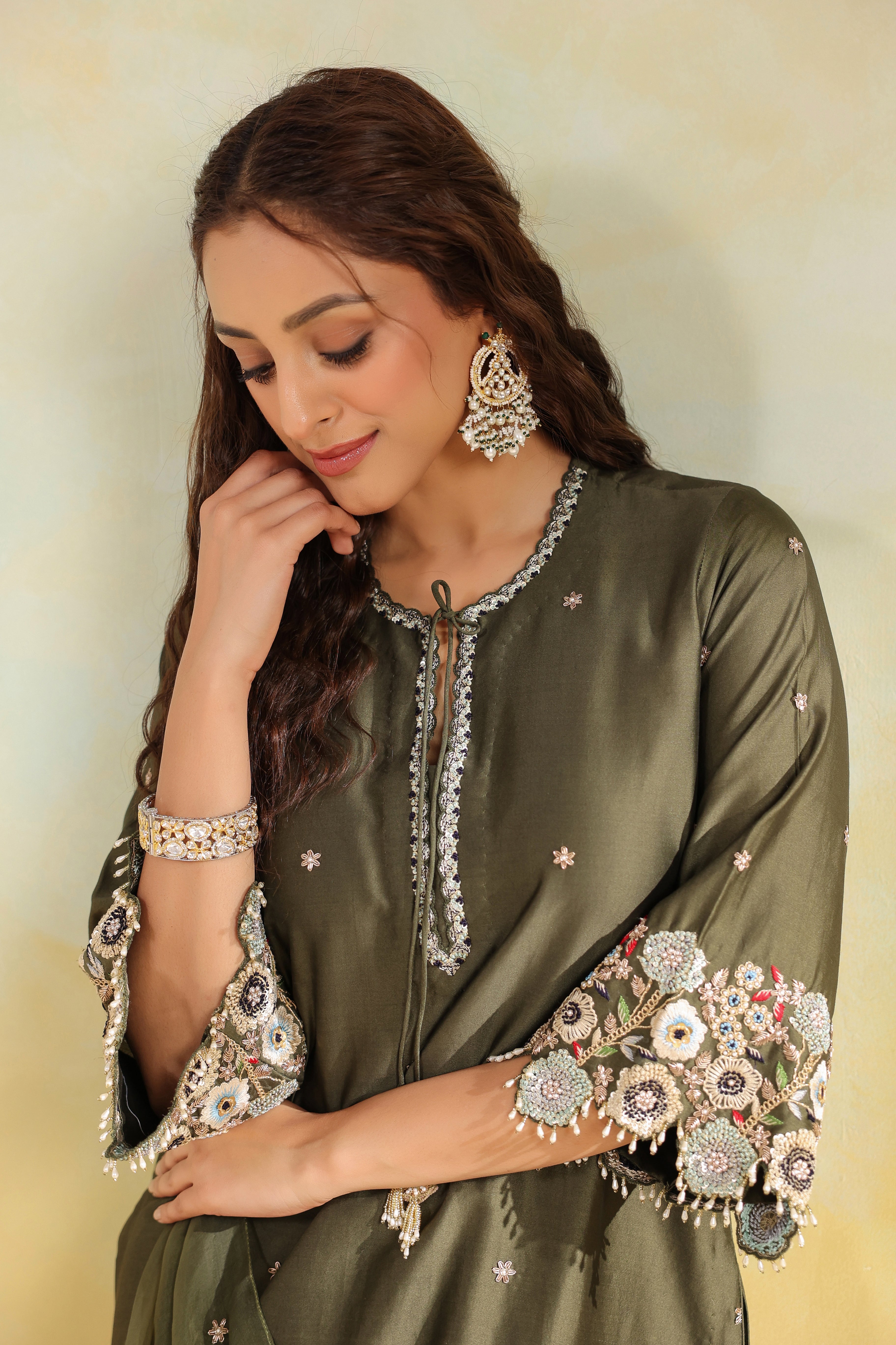 Olive Green Rose Cut Scallop Kurta Set