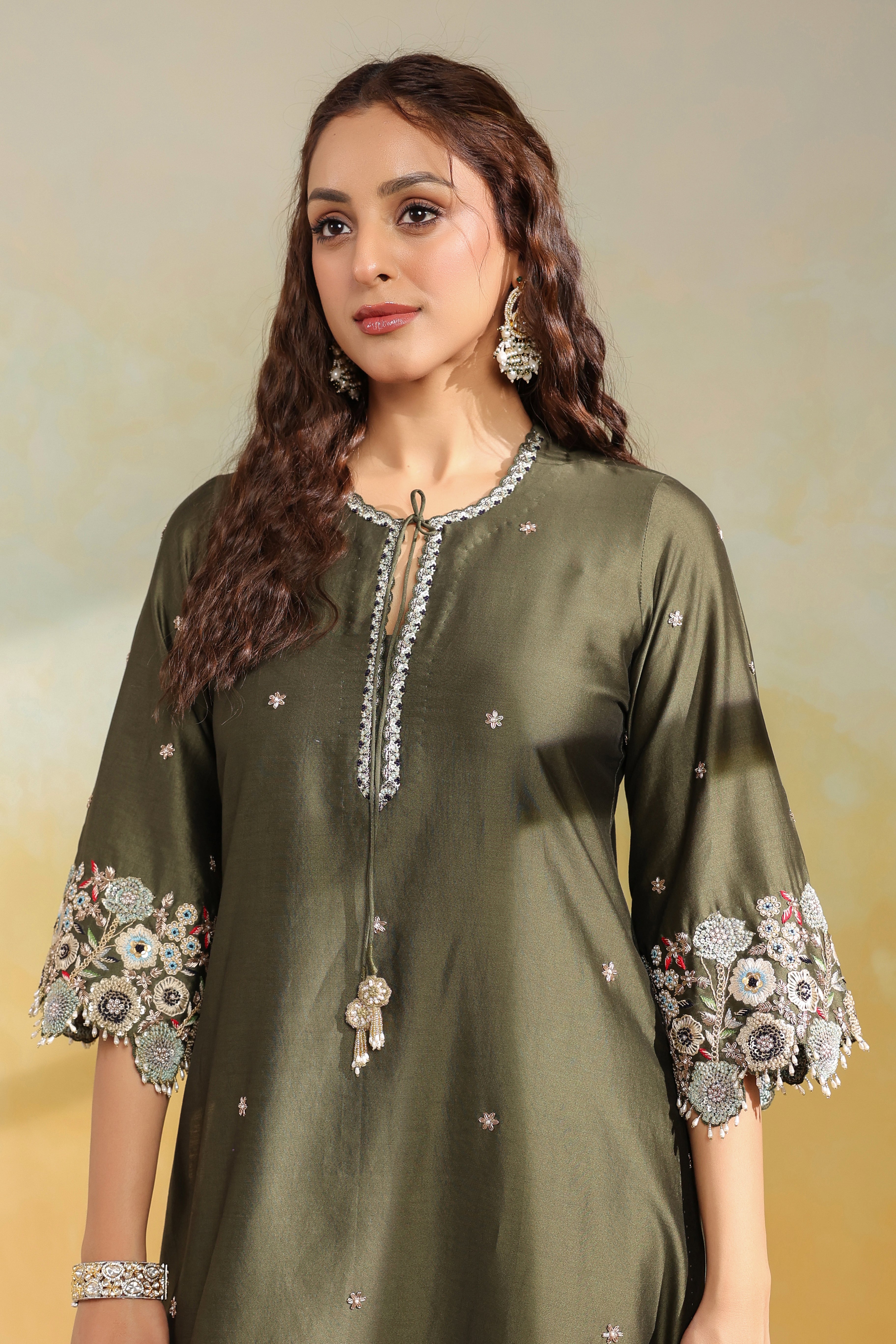 Olive Green Rose Cut Scallop Kurta Set