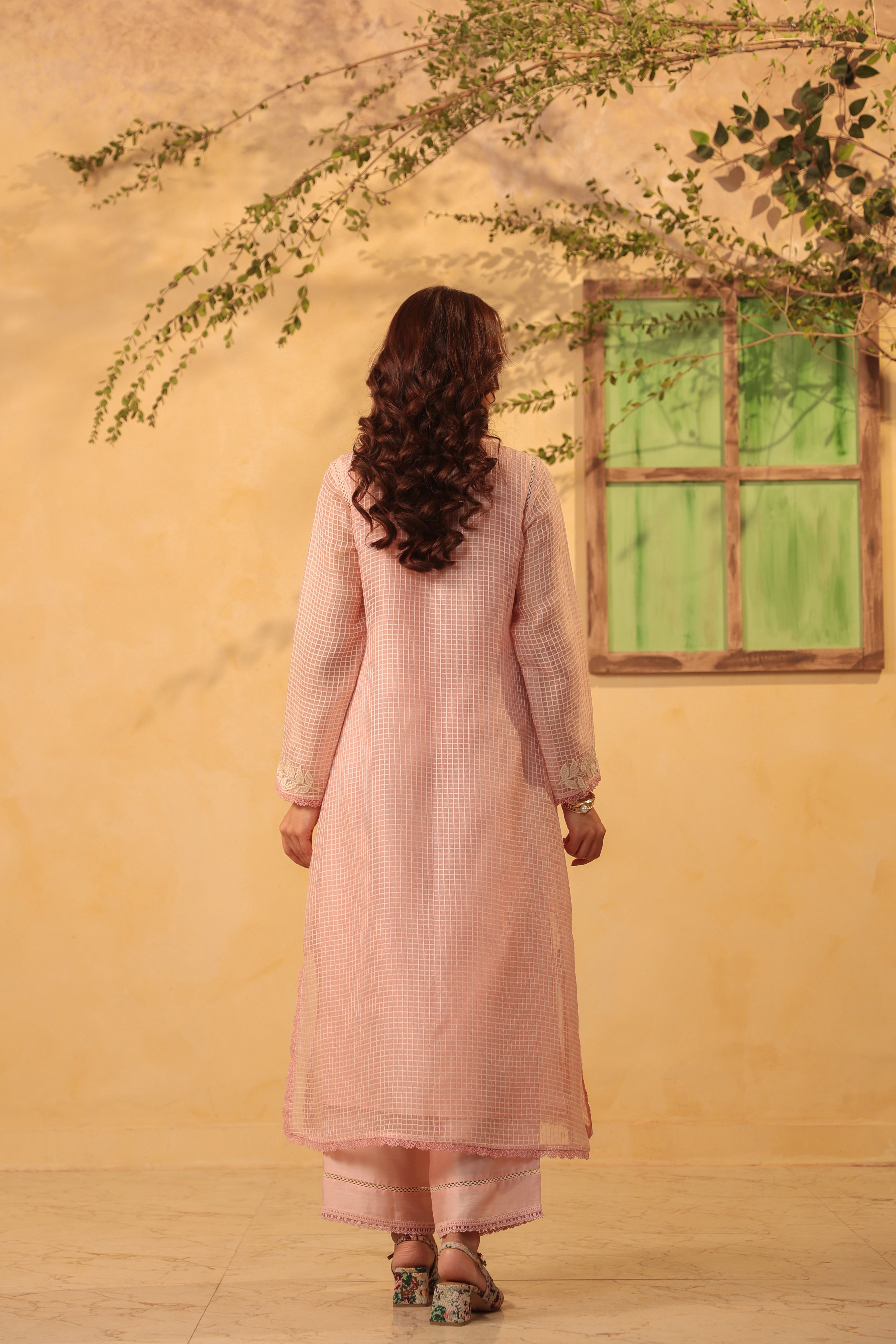 Vaayu Light Pink Tie-up Kurta Set