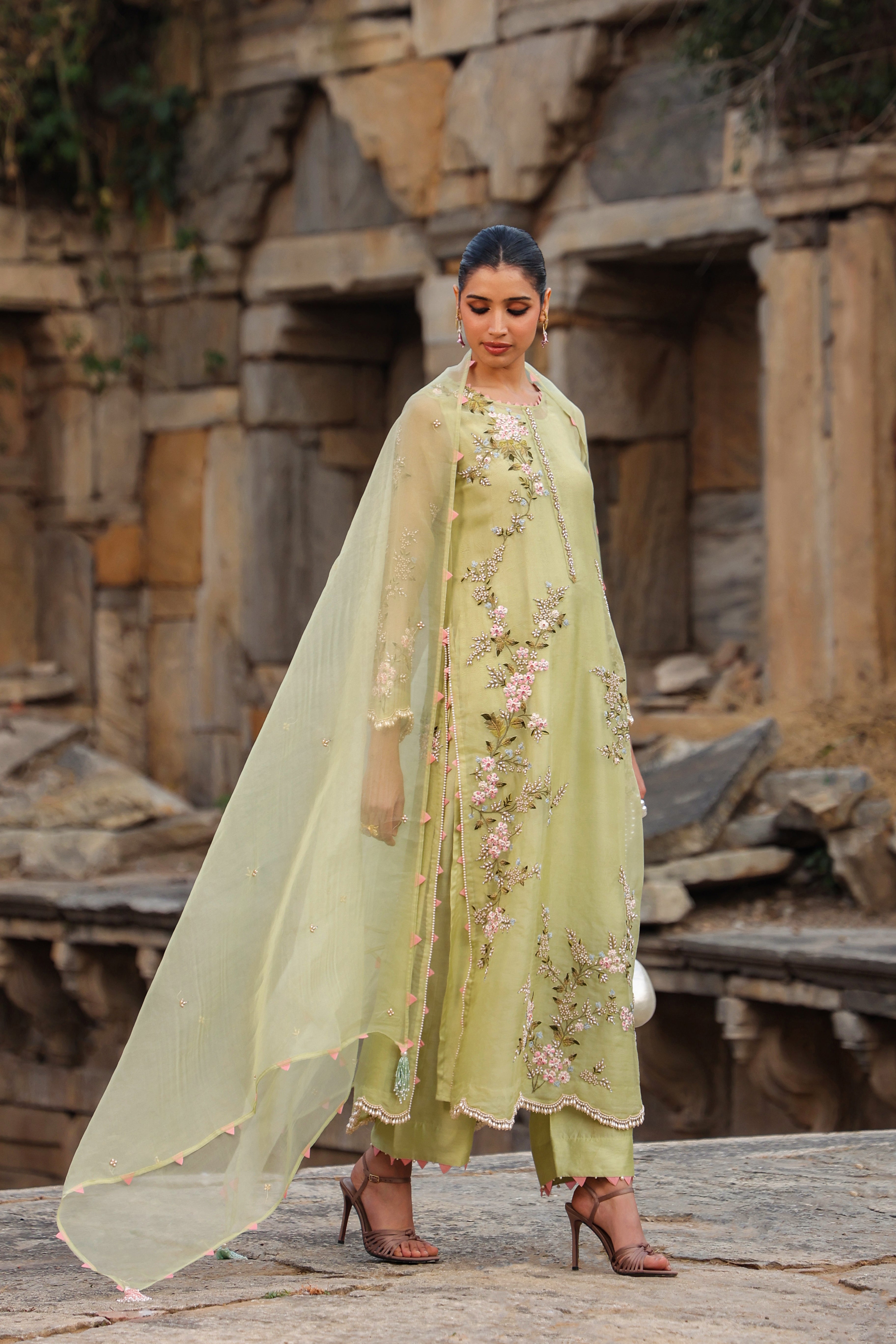 Vaayu Green Multicolor Jaal Kurta Set