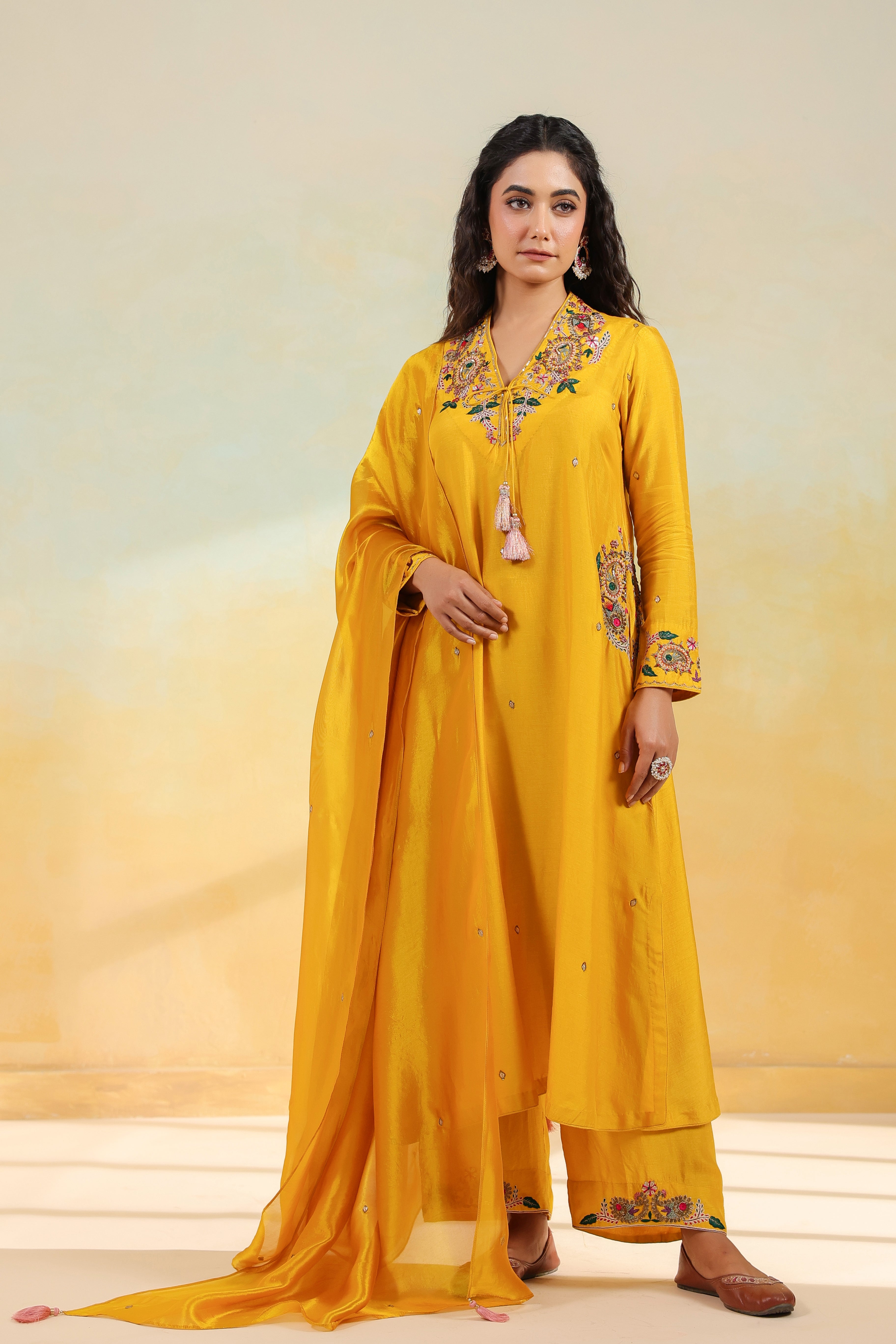 Mustard Zardozi Paisley Pocket Style