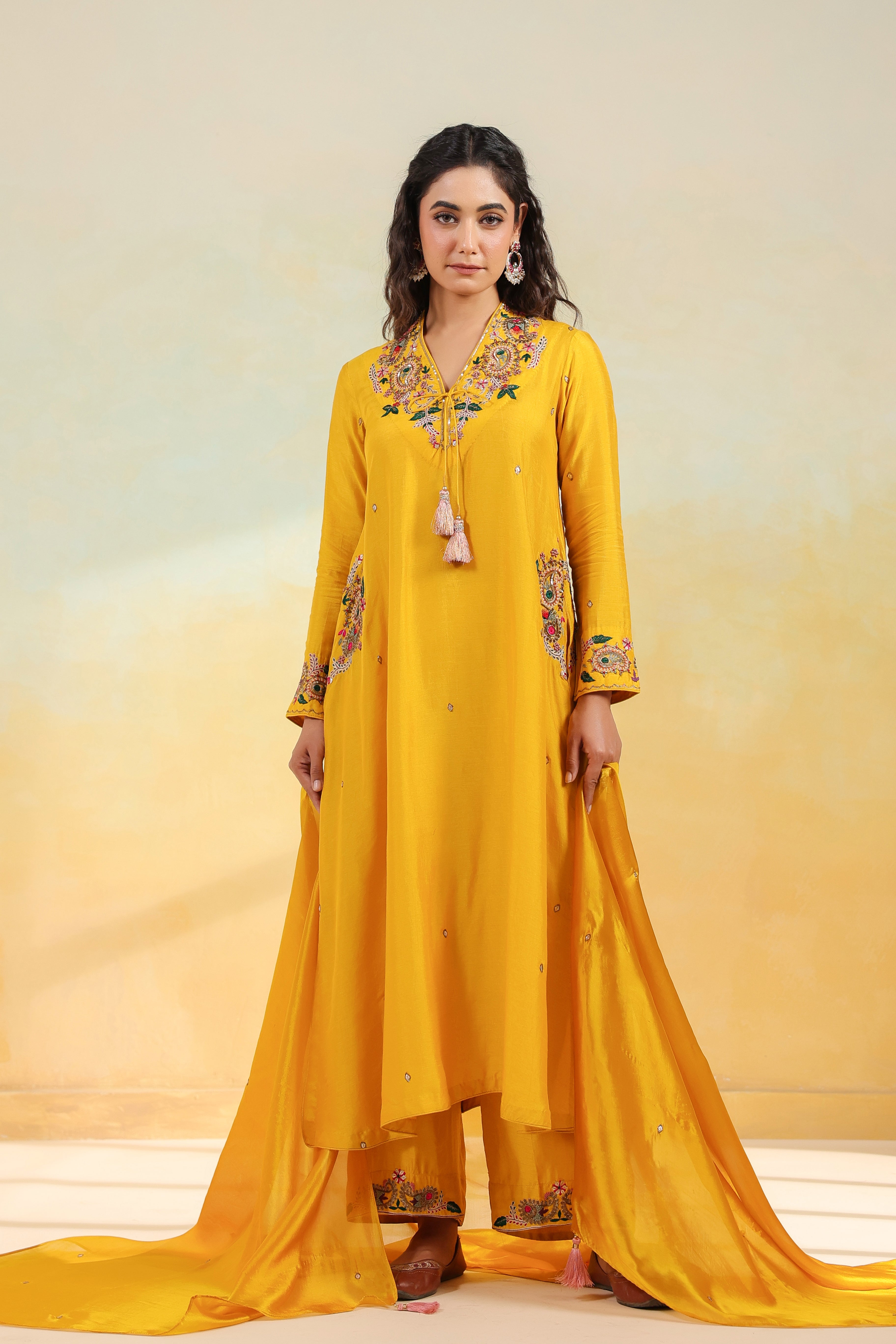 Mustard Zardozi Paisley Pocket Style