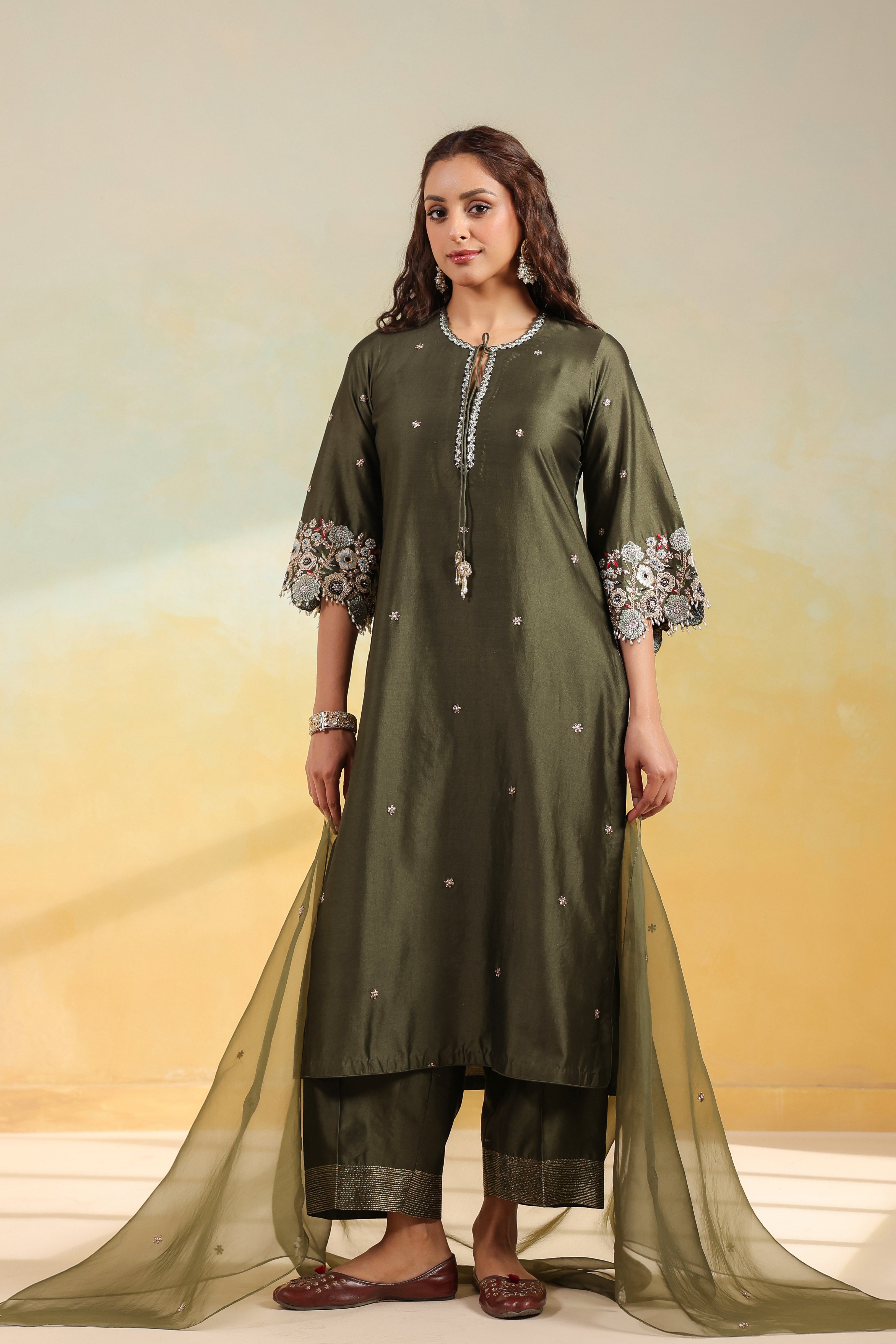 Olive Green Rose Cut Scallop Kurta Set