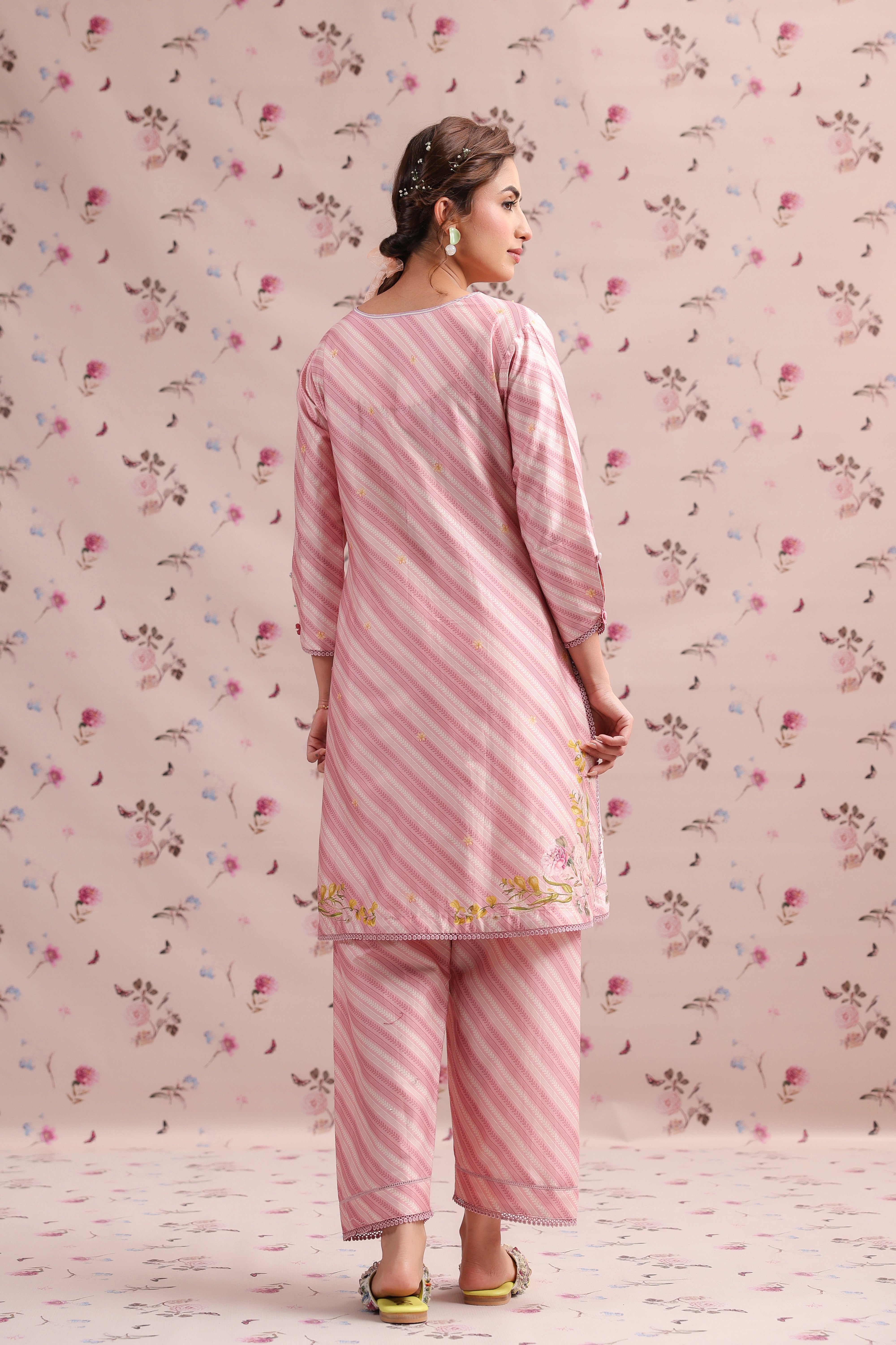 Noor Striped Straight Kurti Set