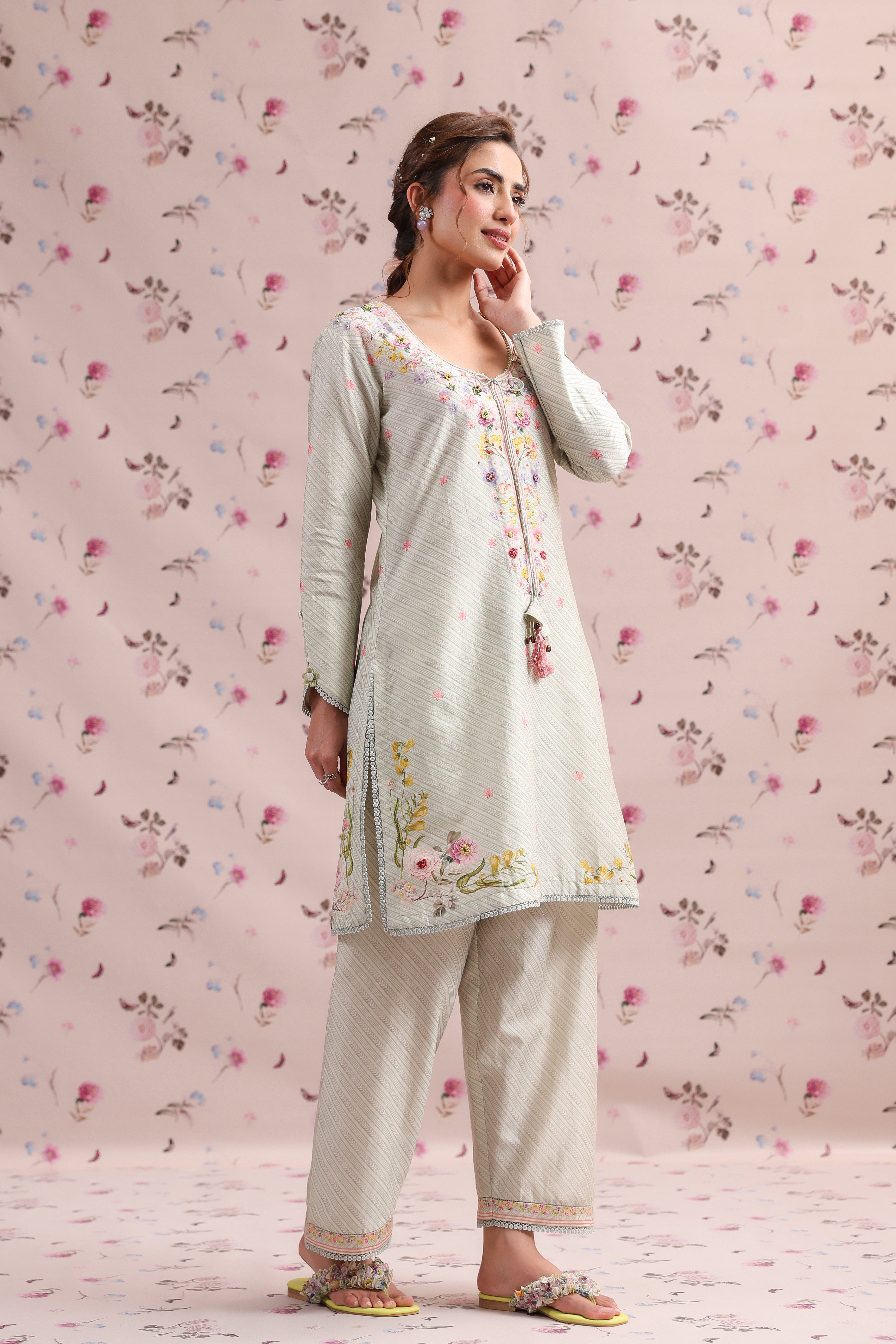 Noor Striped Straight Kurti Set