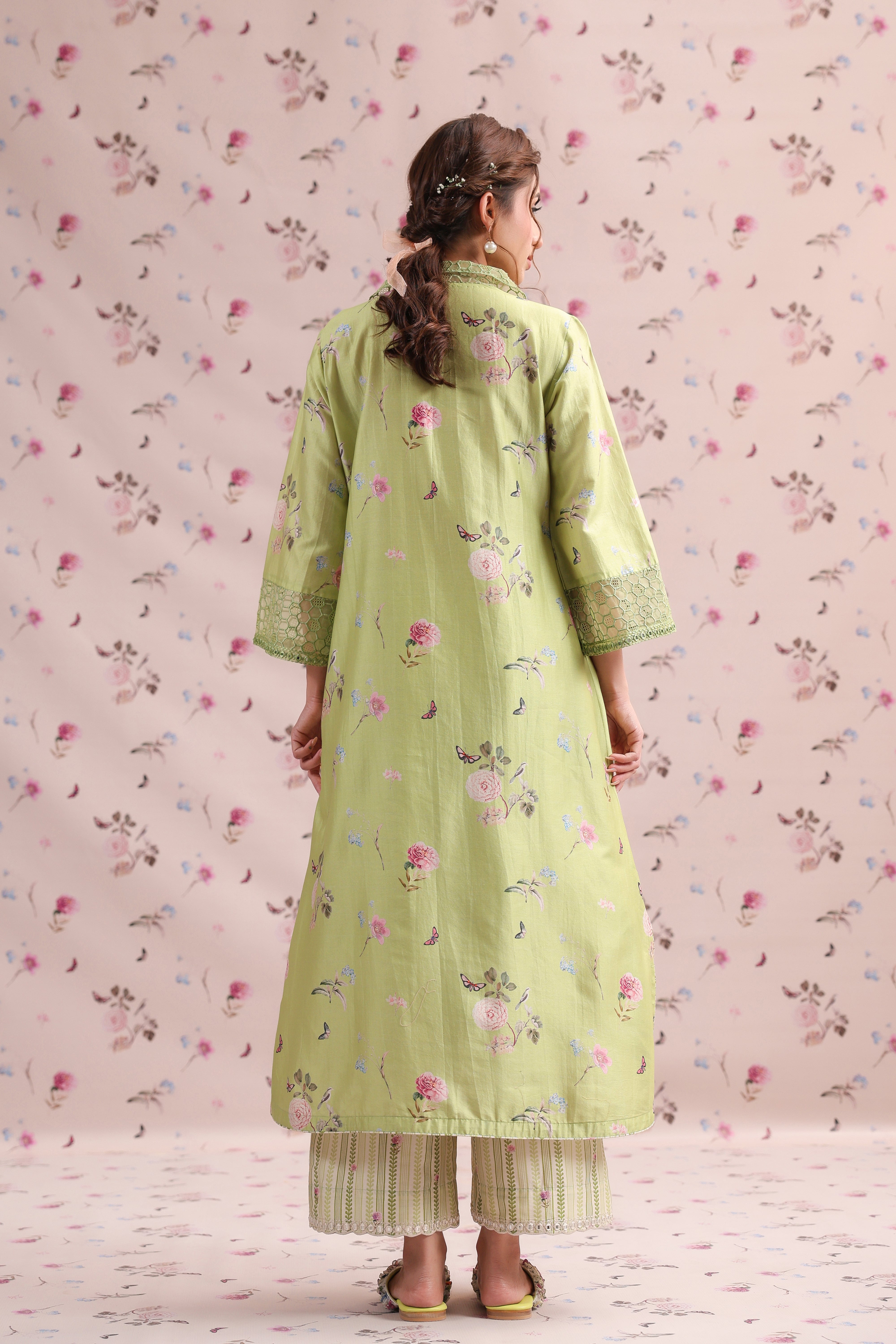 Noor Collar Kurta Set