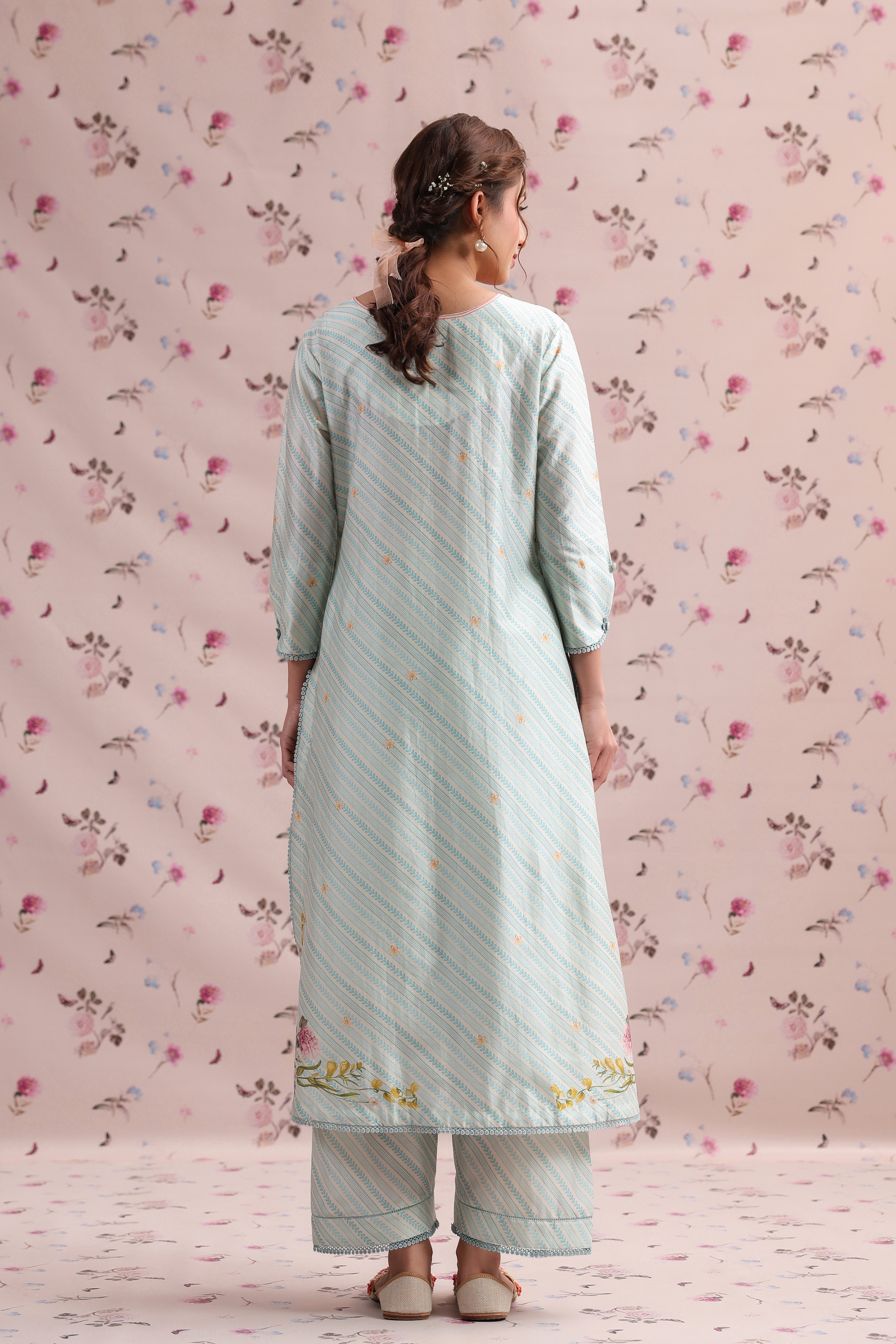 Noor Stiped Straight Long Kurta Set