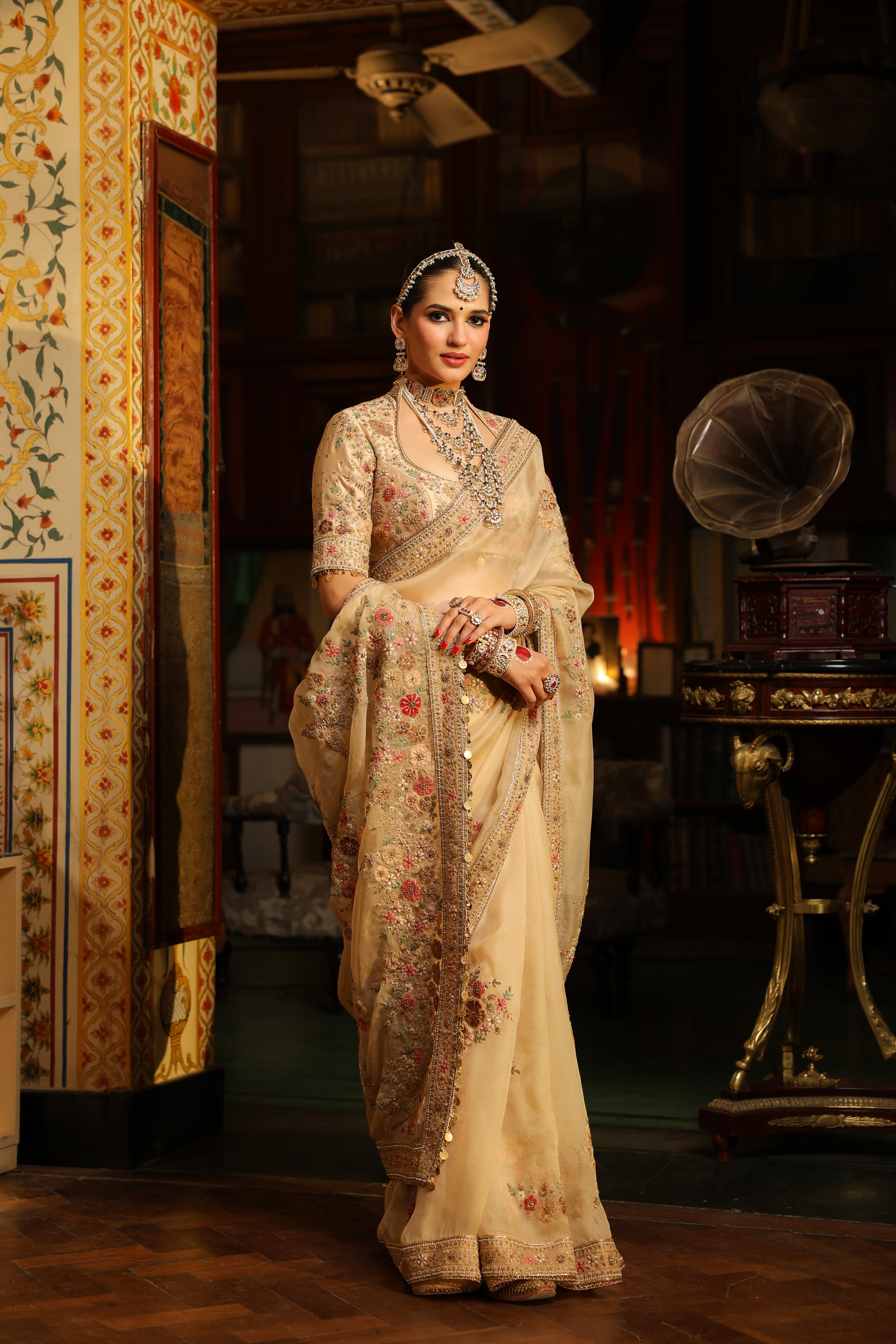 Ahista Ivory Mayur Applique Saree Set