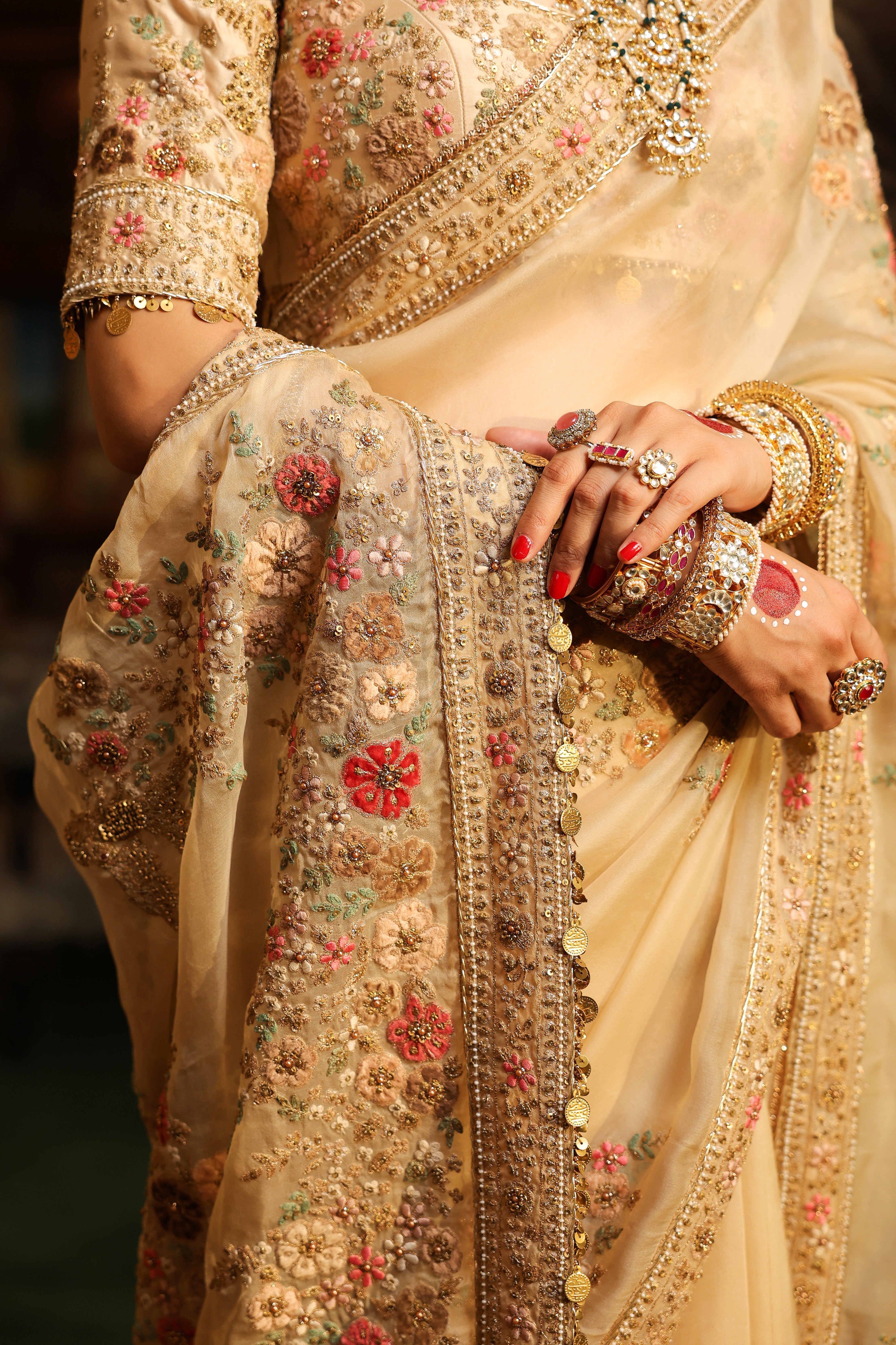 Ahista Ivory Mayur Applique Saree Set