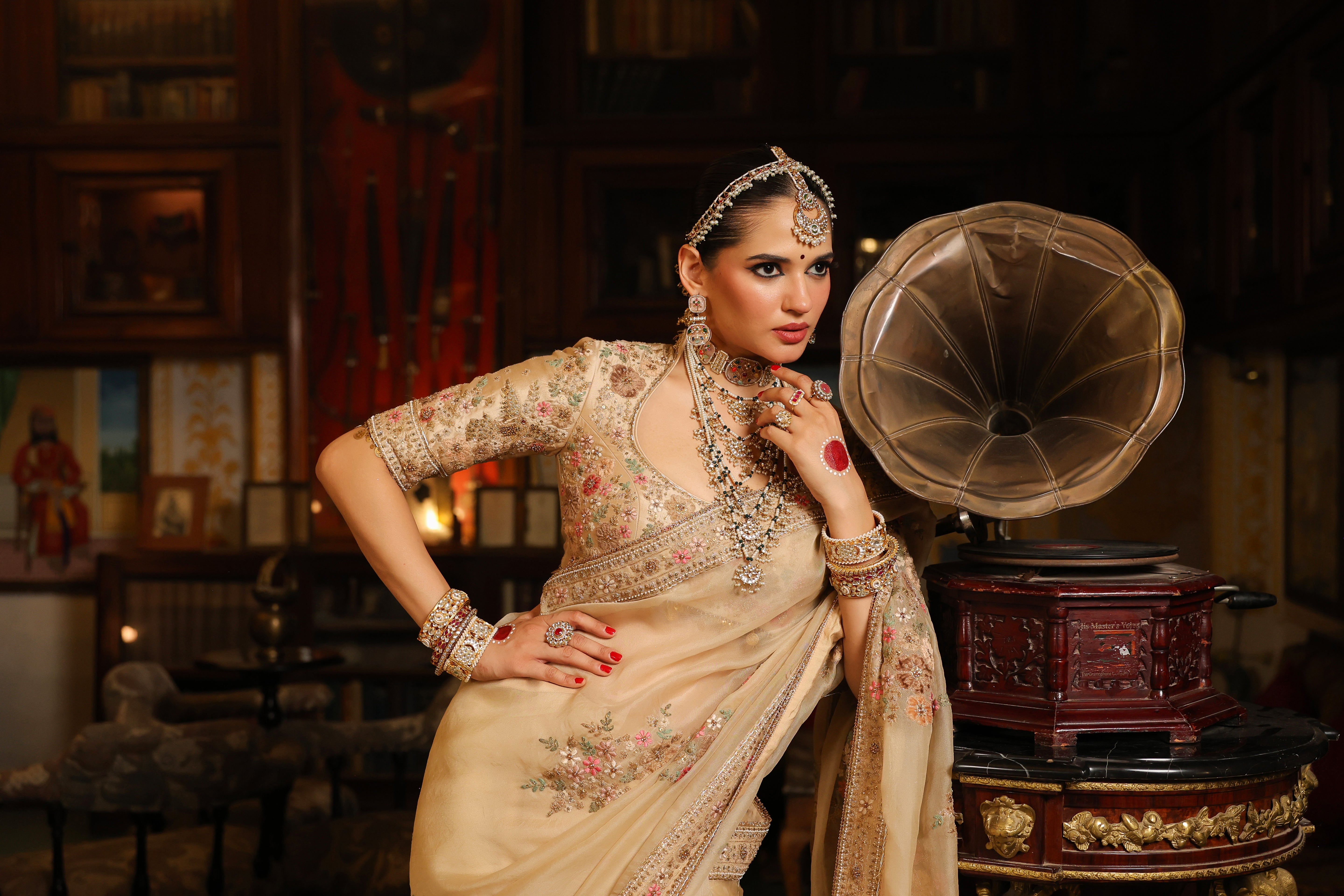 Ahista Ivory Mayur Applique Saree Set