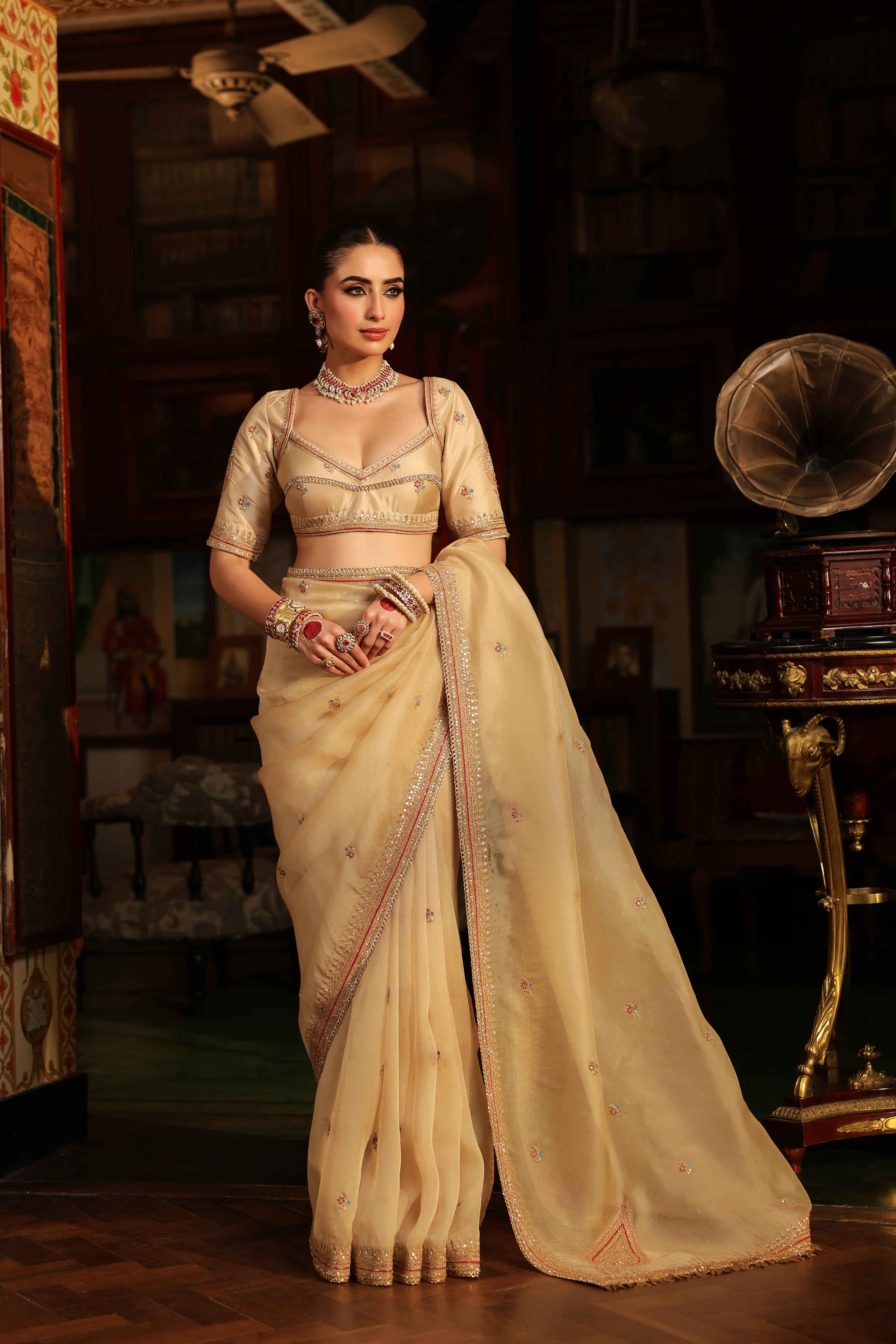 Ahista Ivory Patti Buta Saree Set