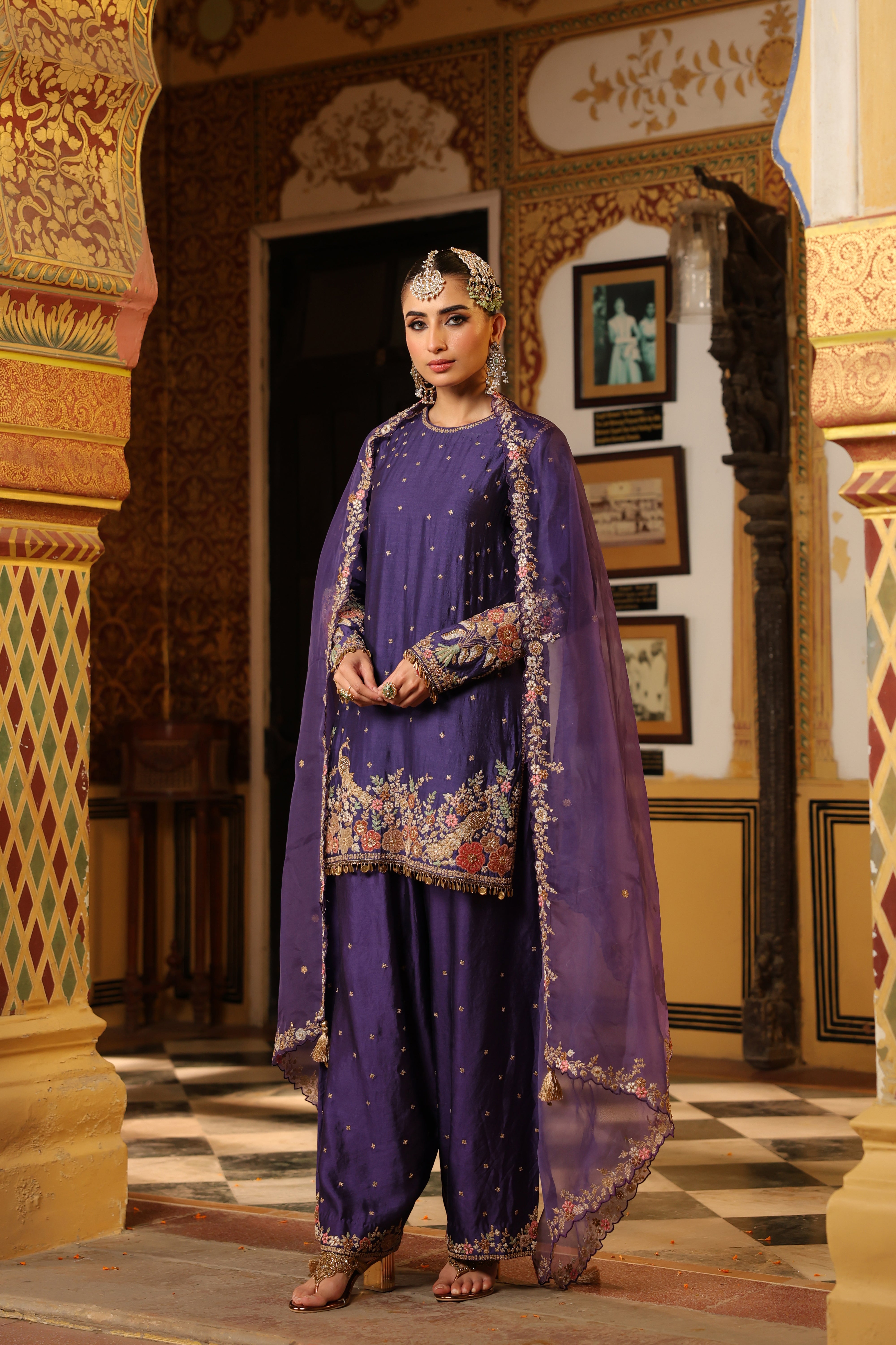 Ahista Purple Mayur Applique Short Kurta With Heavy Dupatta