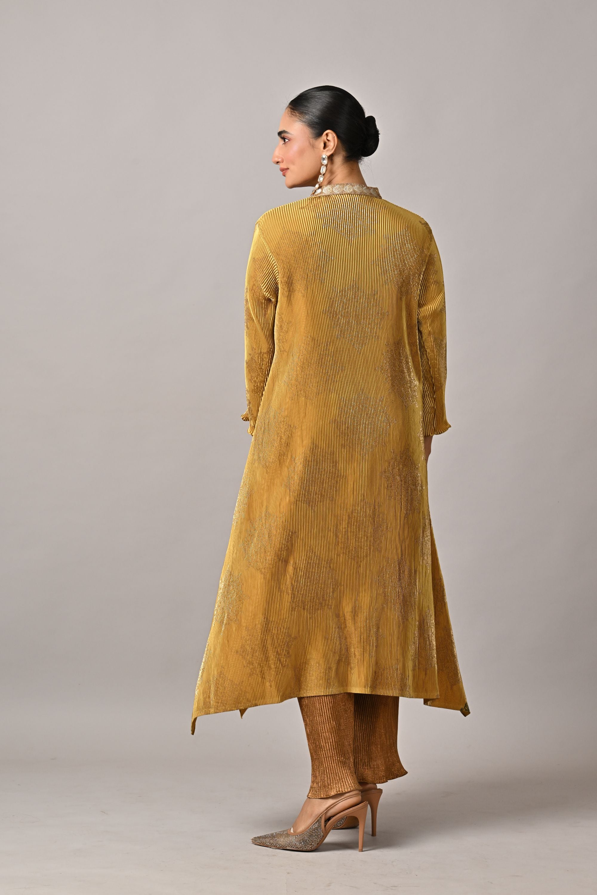 Metallic gold pleated pants