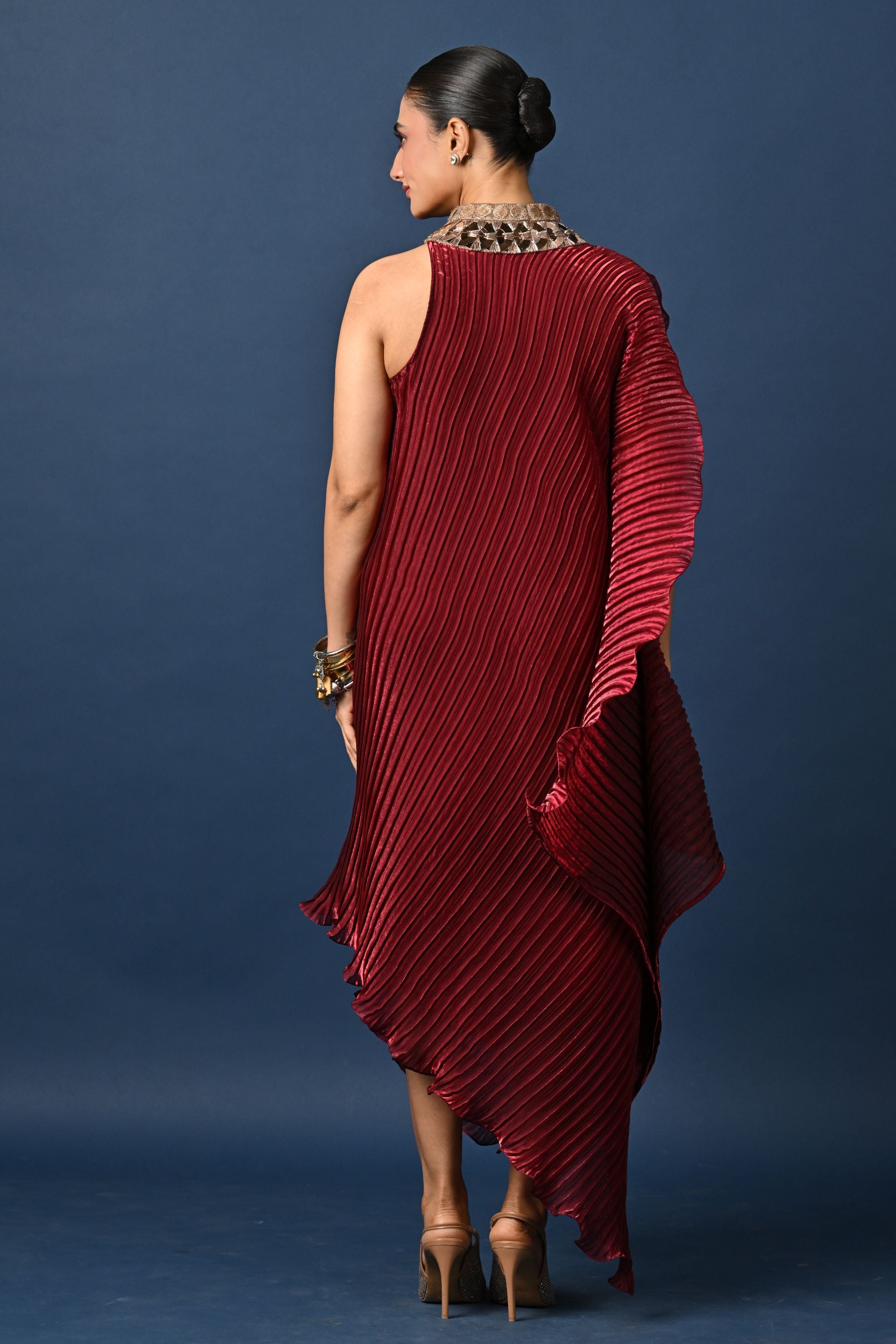 Merlot box pleated dress with inner