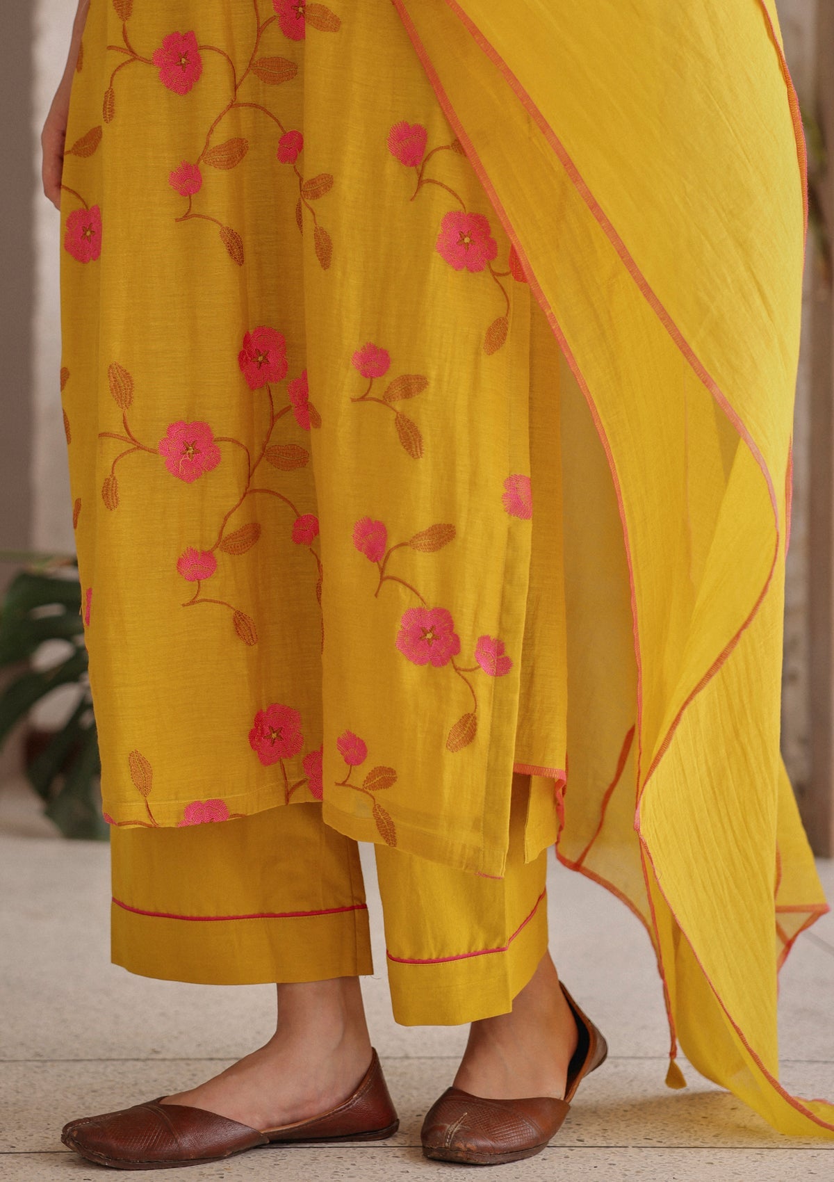 Canary Bloom Kurta Set