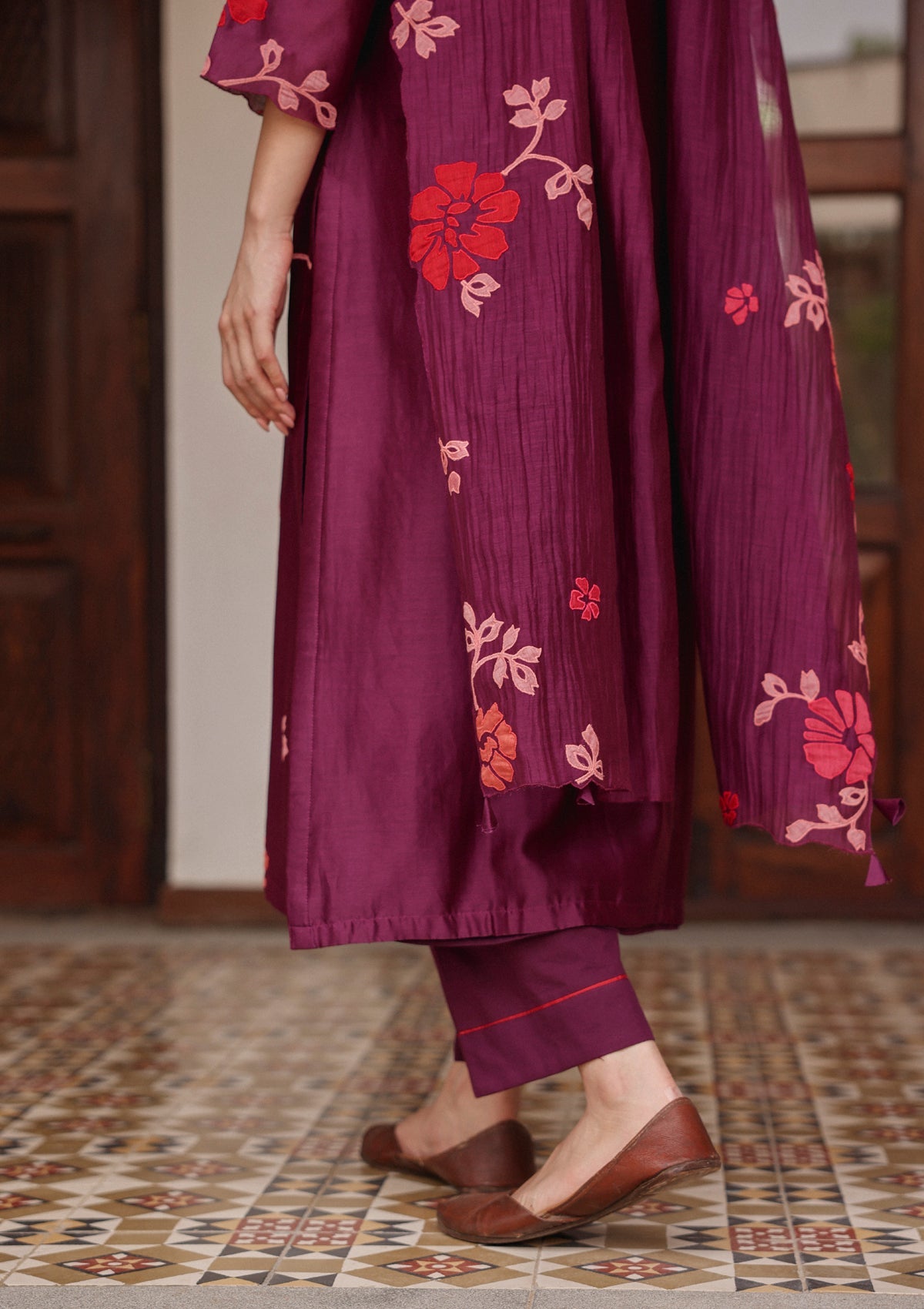 Amethyst Applique Floral Kurta Set