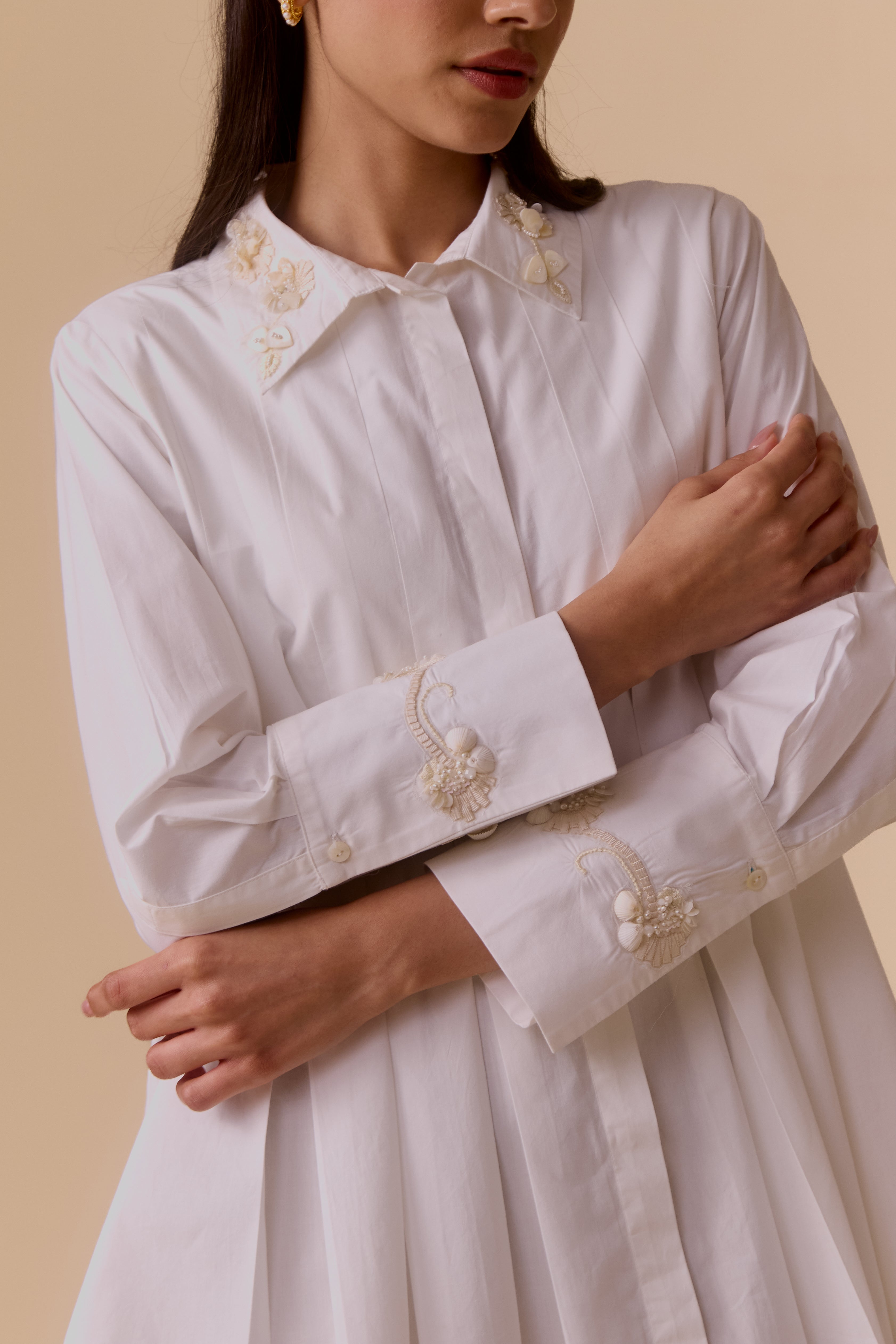 Eda White signature top