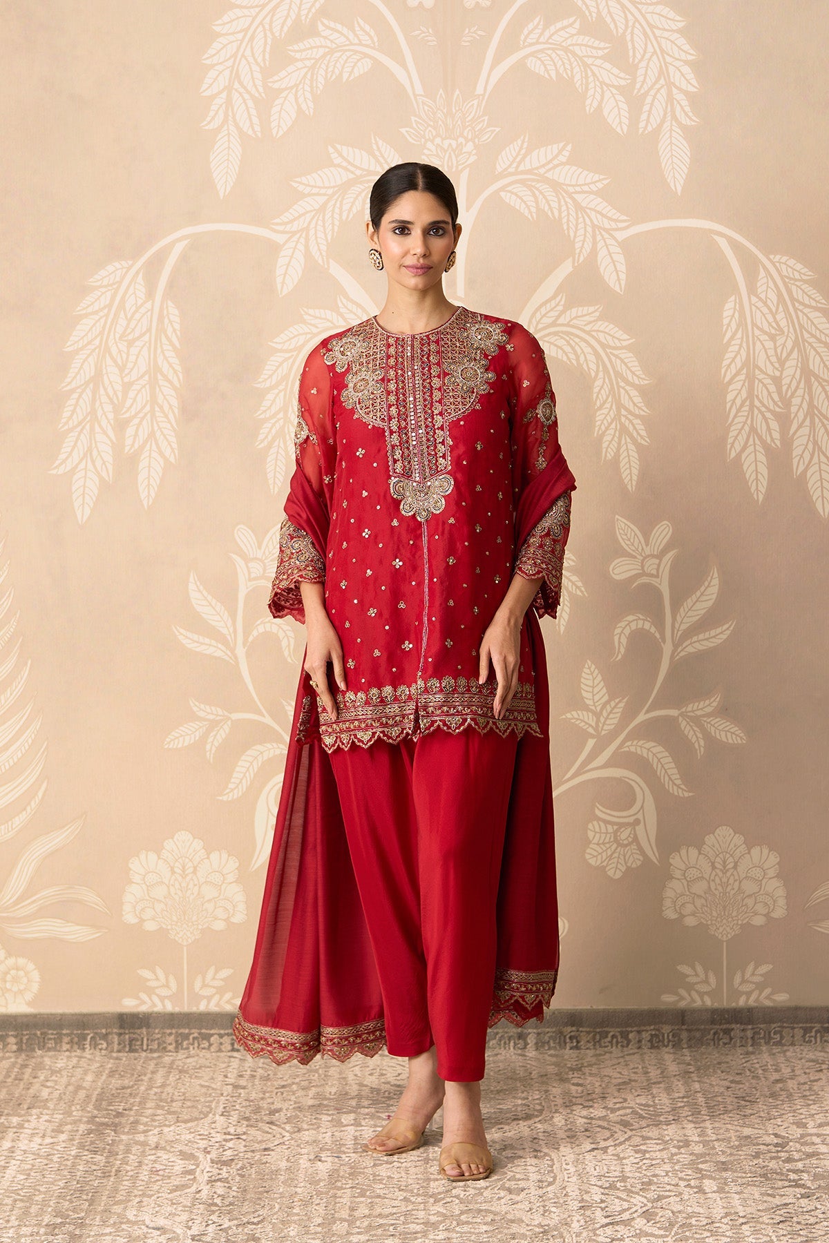 Suroor 
Kurta Salwar Set