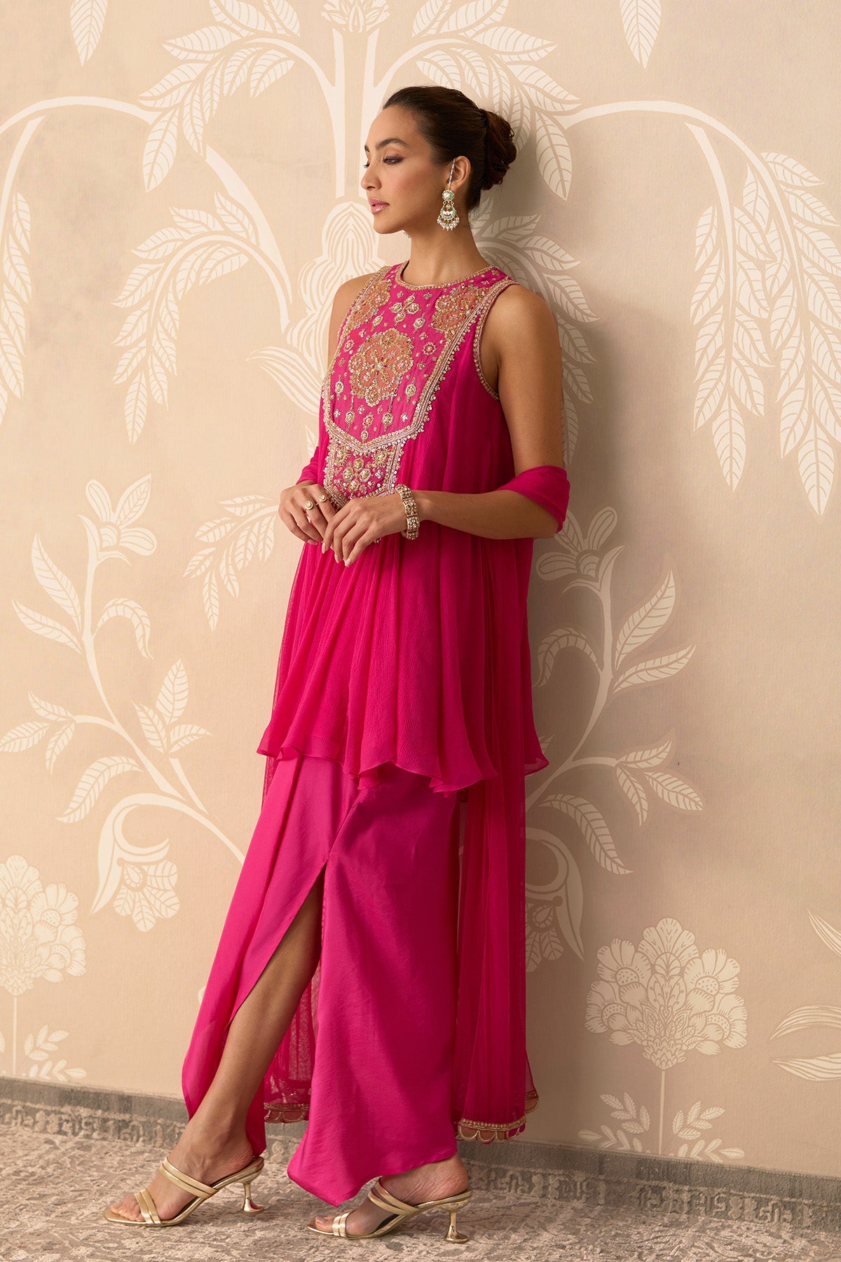 Saaz Kurti Skirt Set