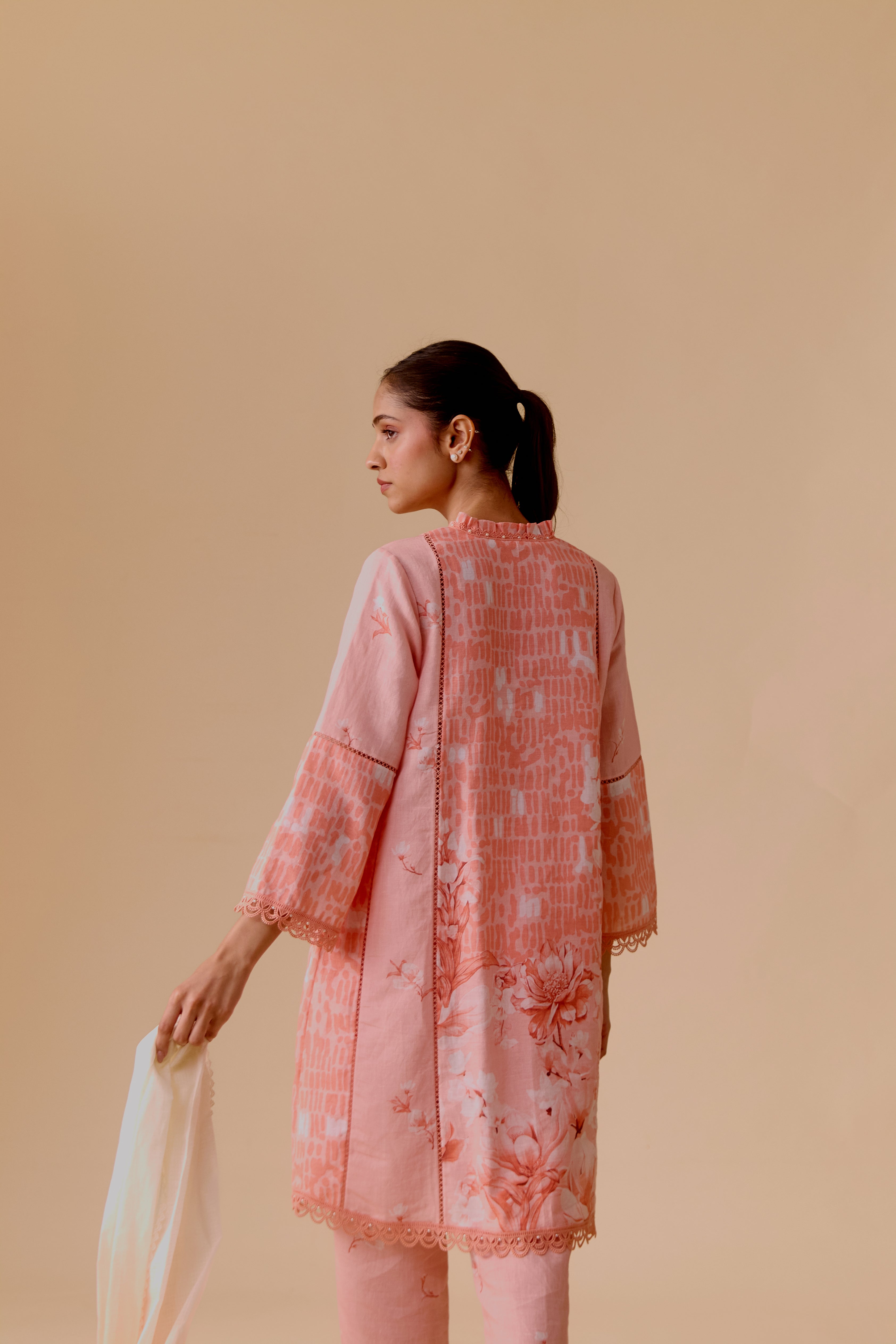 Farida signature pink print kurta