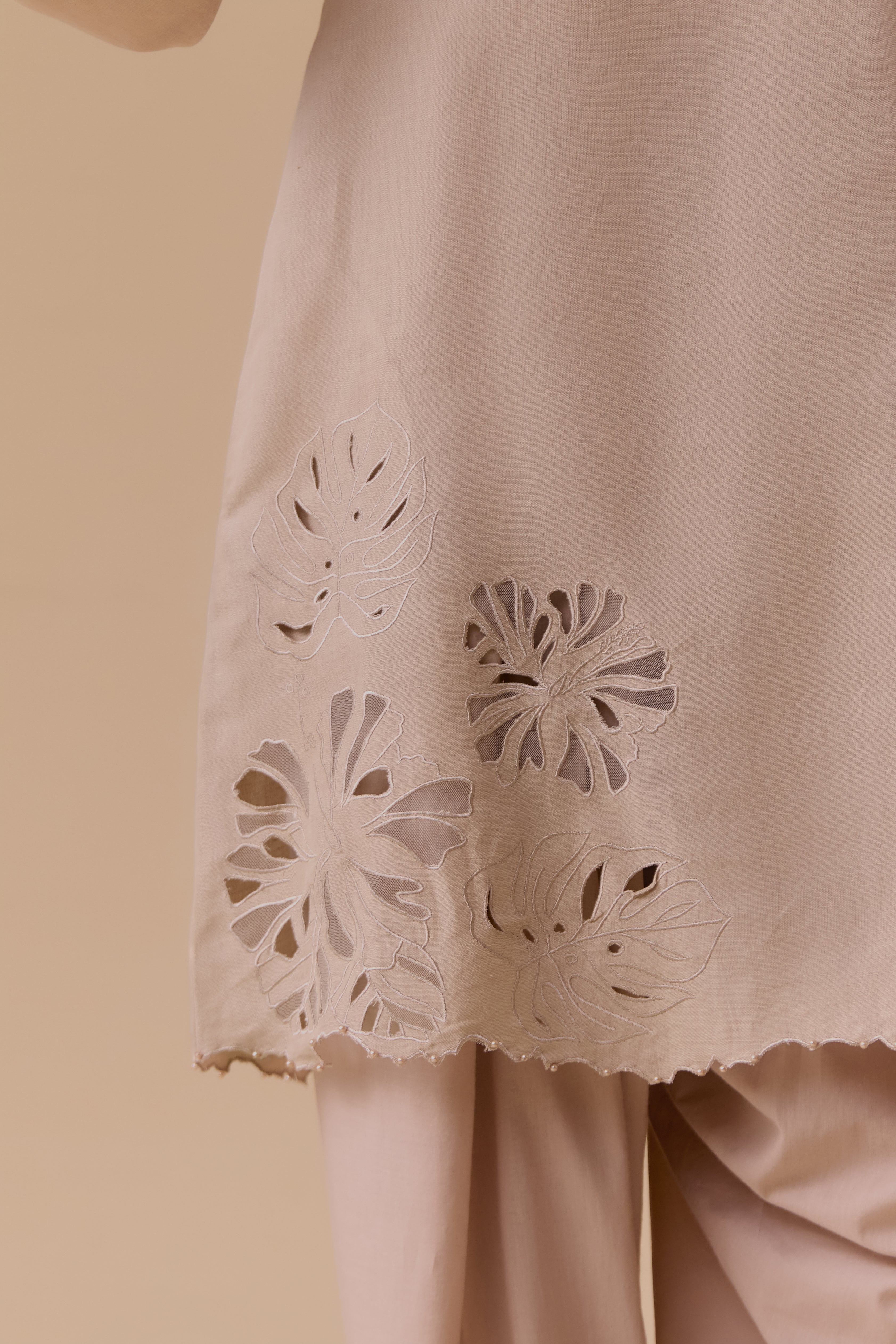 Resham Sand choga style kurta set