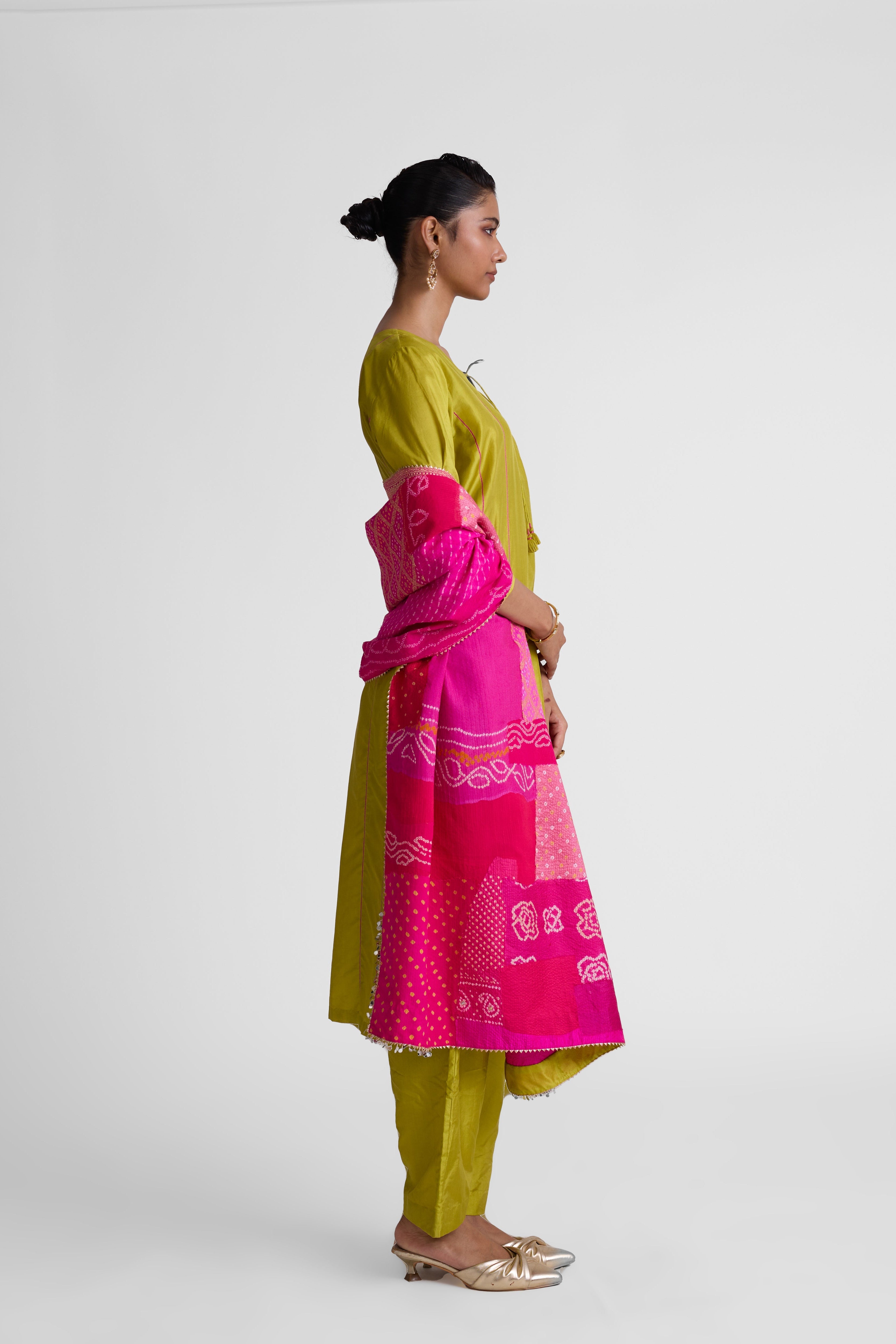 Boro Dupatta Suit Set - Lime Green Rani