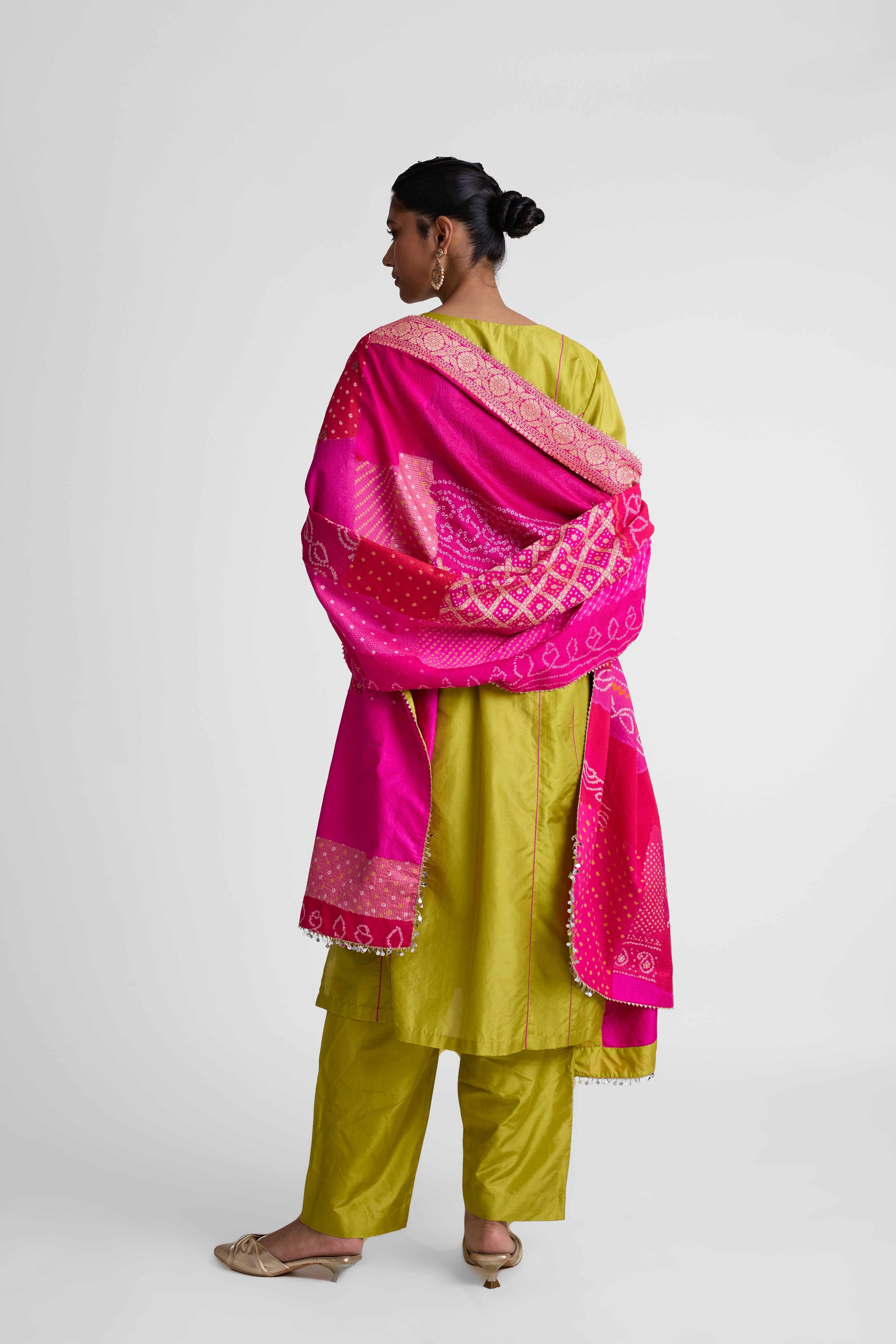 Boro Dupatta Suit Set - Lime Green Rani